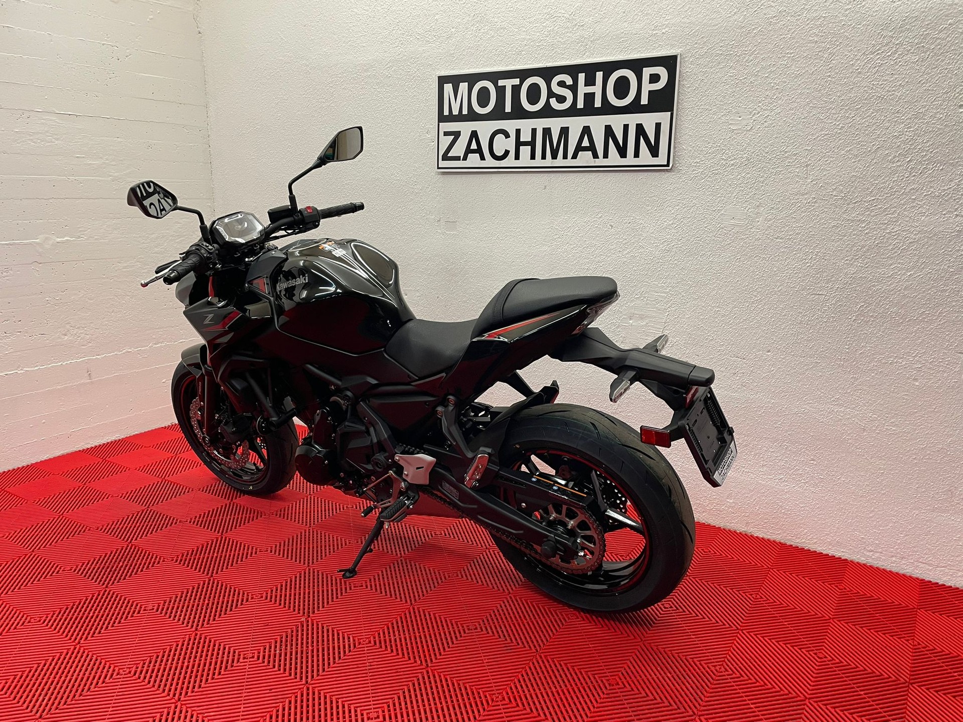 KAWASAKI Z 650 (35kW) 2026-image-4