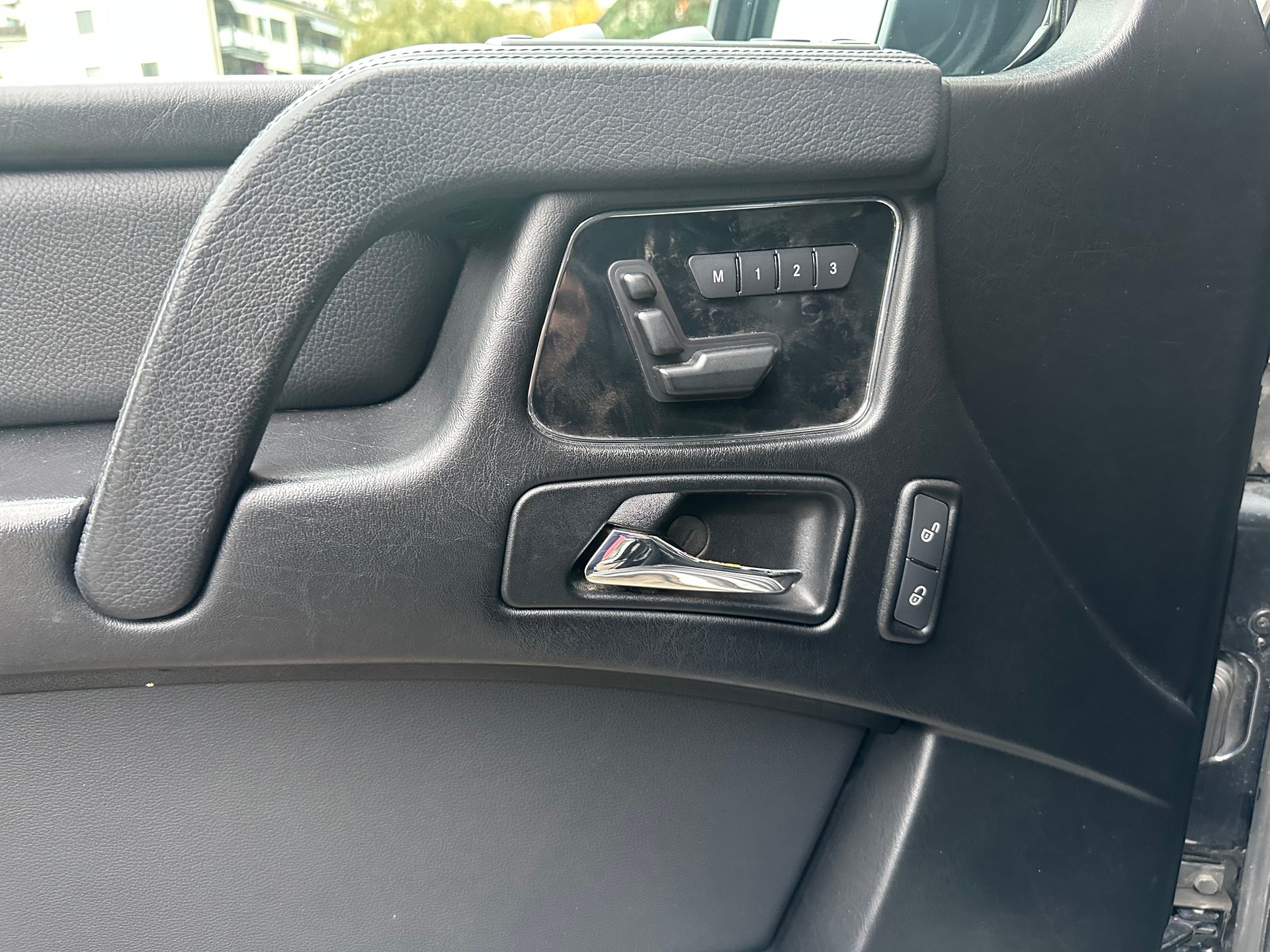 MERCEDES-BENZ G 350 BlueTEC 7G-Tronic-image-10