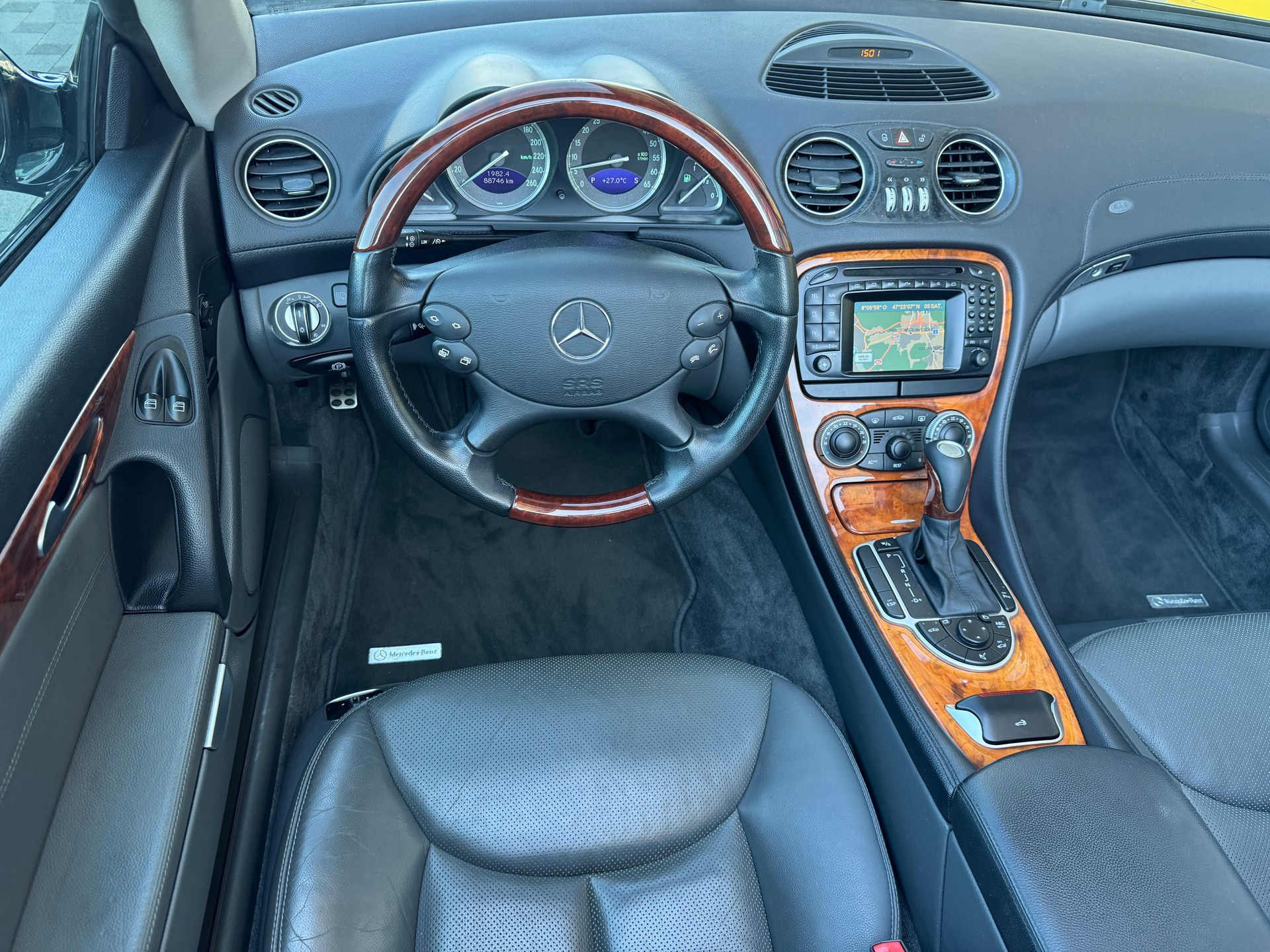 MERCEDES-BENZ SL 500 Automatic-image-11