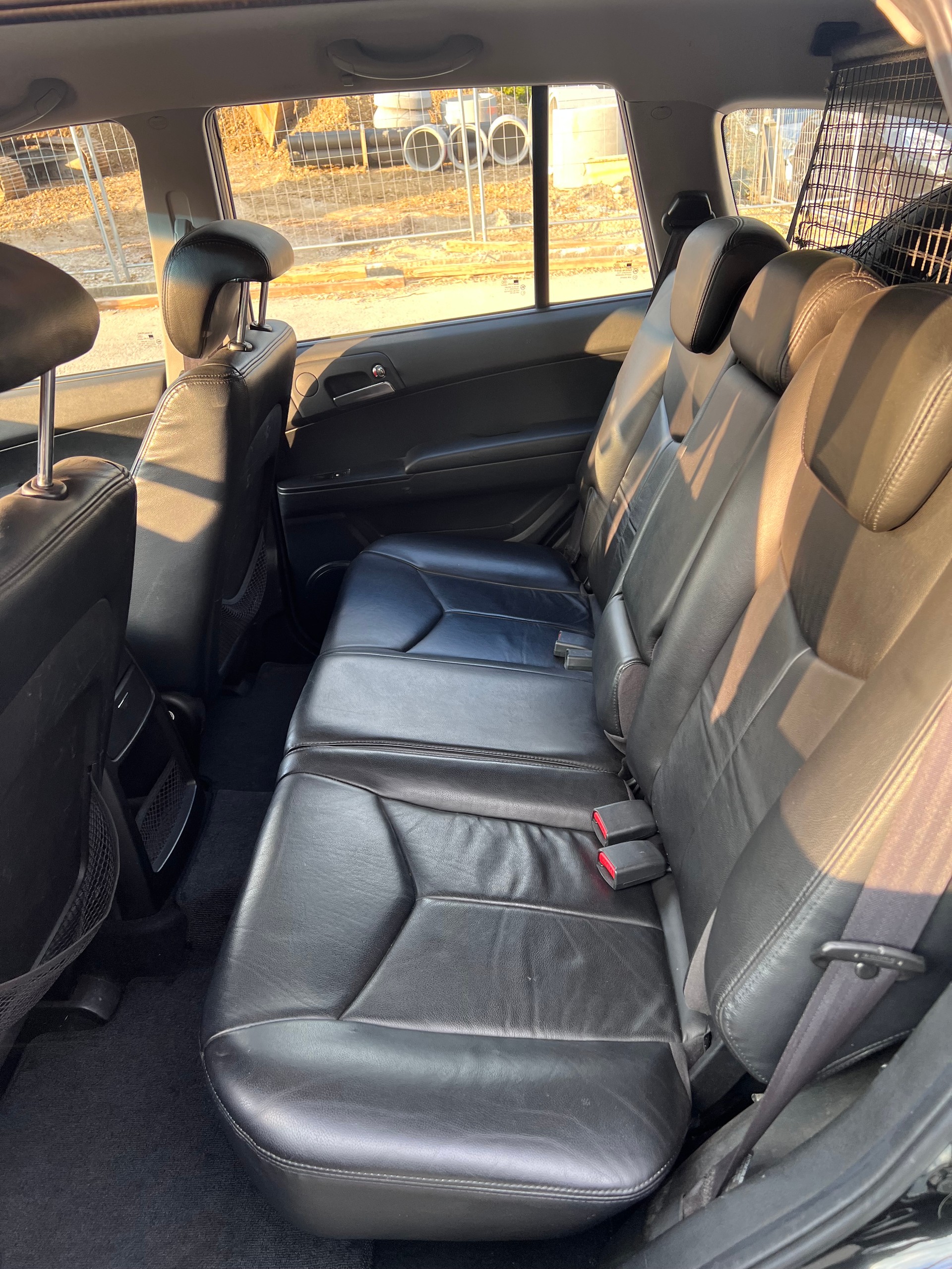 KGM-SsangYong Kyron 270 Xdi 4WD Comfort Automatic-image-7