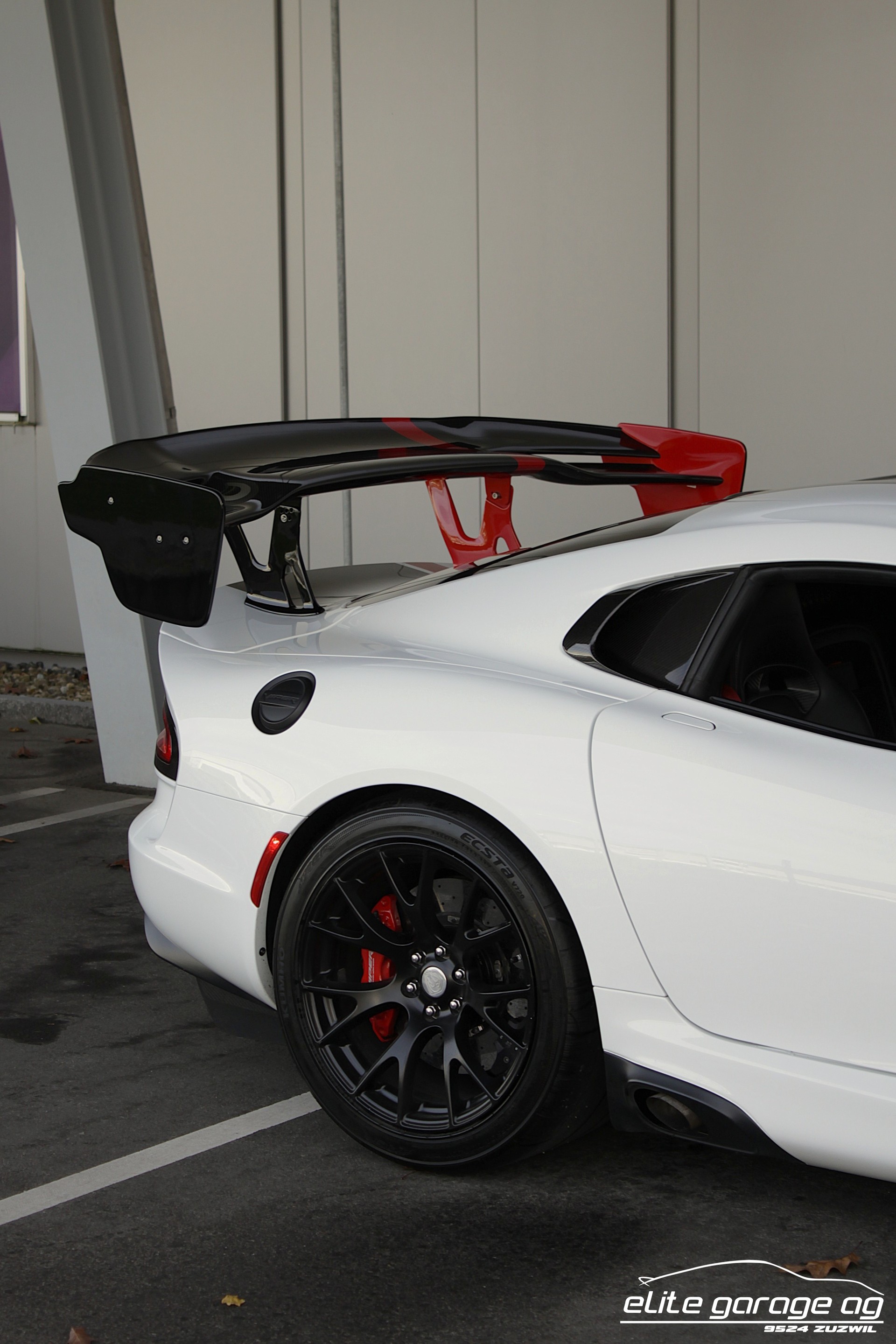 DODGE Viper ACR EXTREME V10 8.4L-image-11