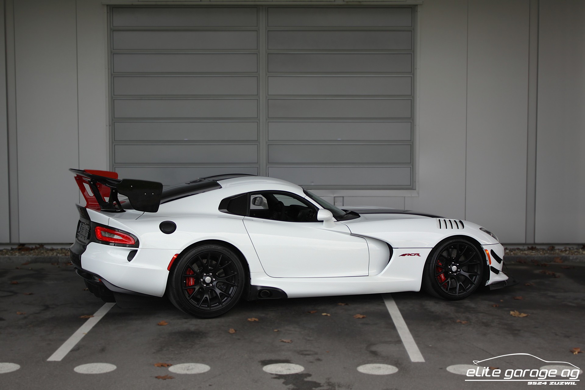DODGE Viper ACR EXTREME V10 8.4L-image-4