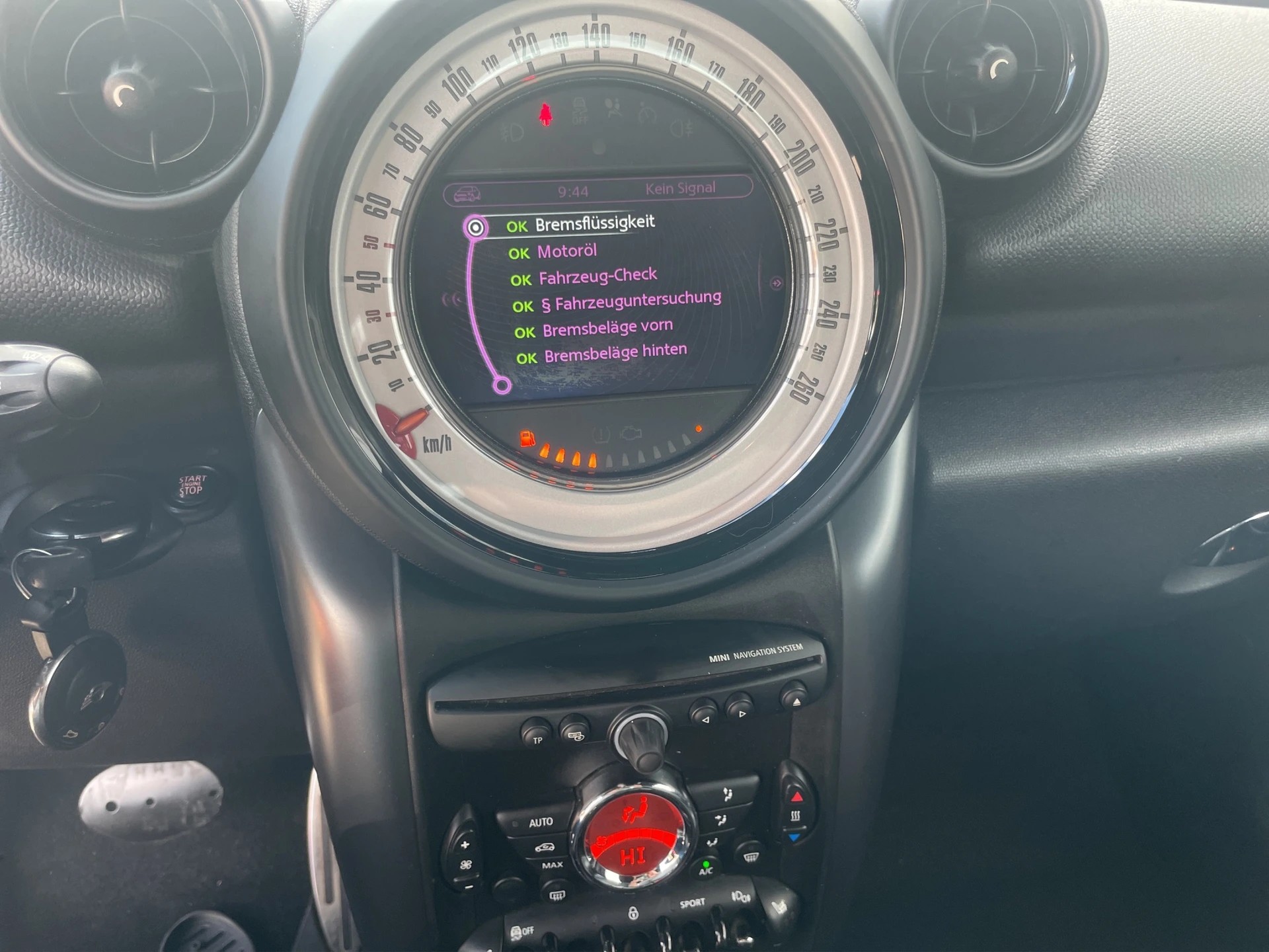 MINI Paceman Cooper S ALL4 Steptronic-image-8