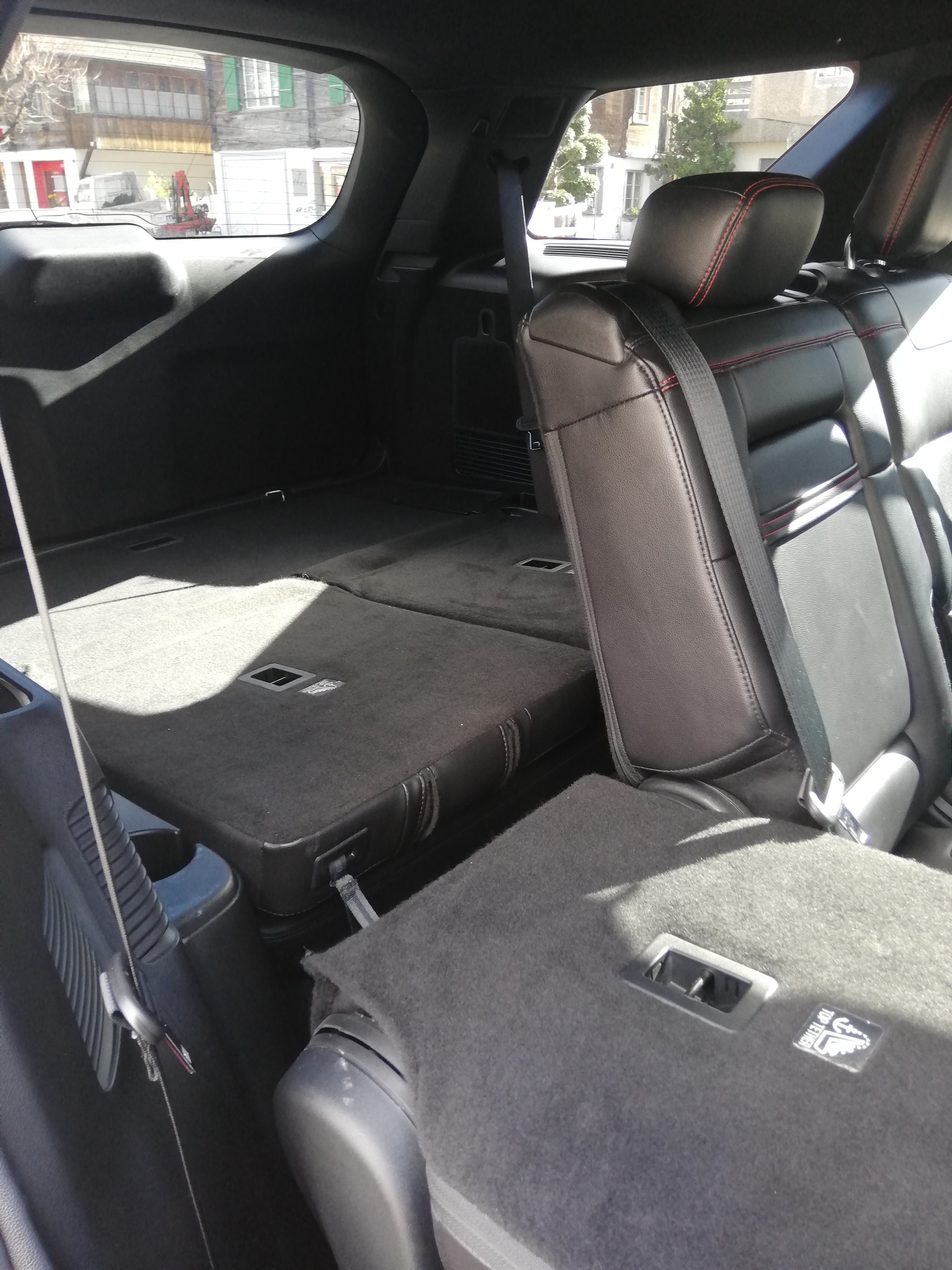 FORD Explorer (A) 3.0 V6 Plug-in Hybrid ST-Line-image-8