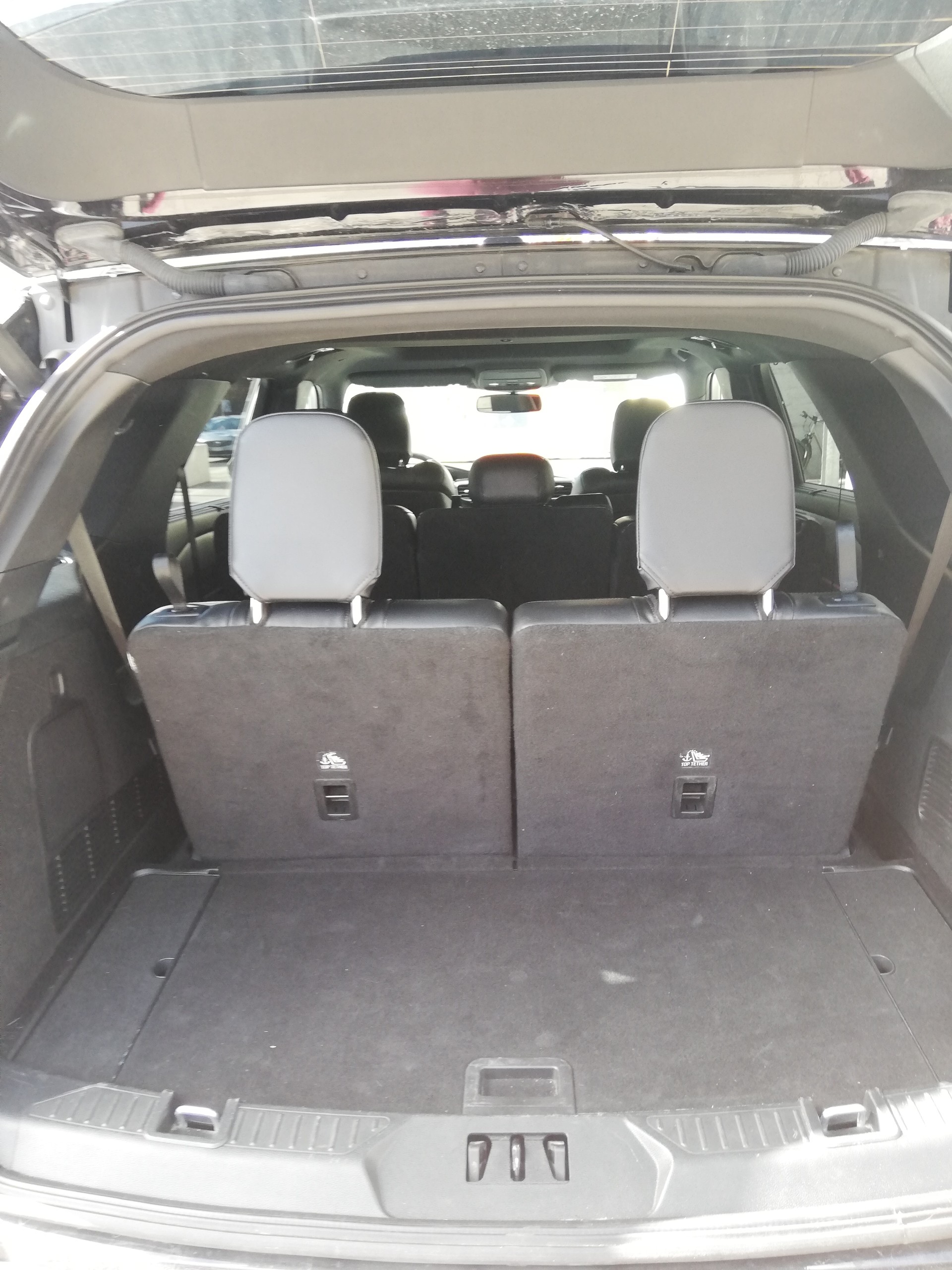 FORD Explorer (A) 3.0 V6 Plug-in Hybrid ST-Line-image-4