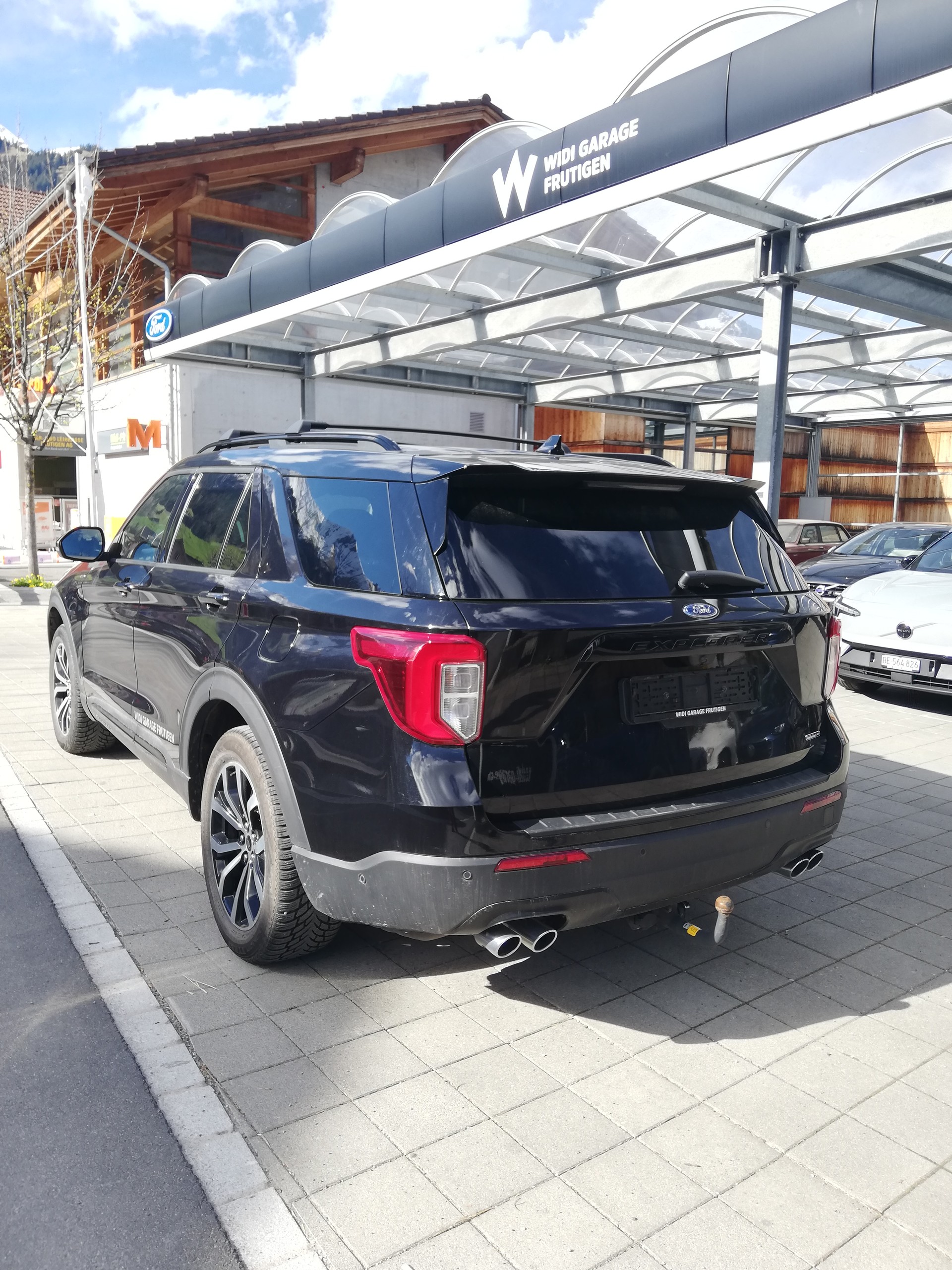 FORD Explorer (A) 3.0 V6 Plug-in Hybrid ST-Line-showroom-element-2
