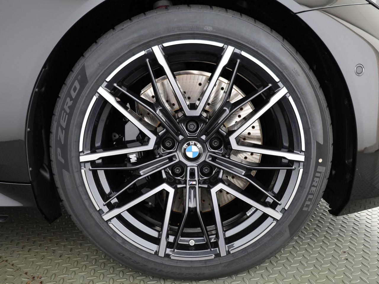 BMW M5 xDrive Touring-image-23