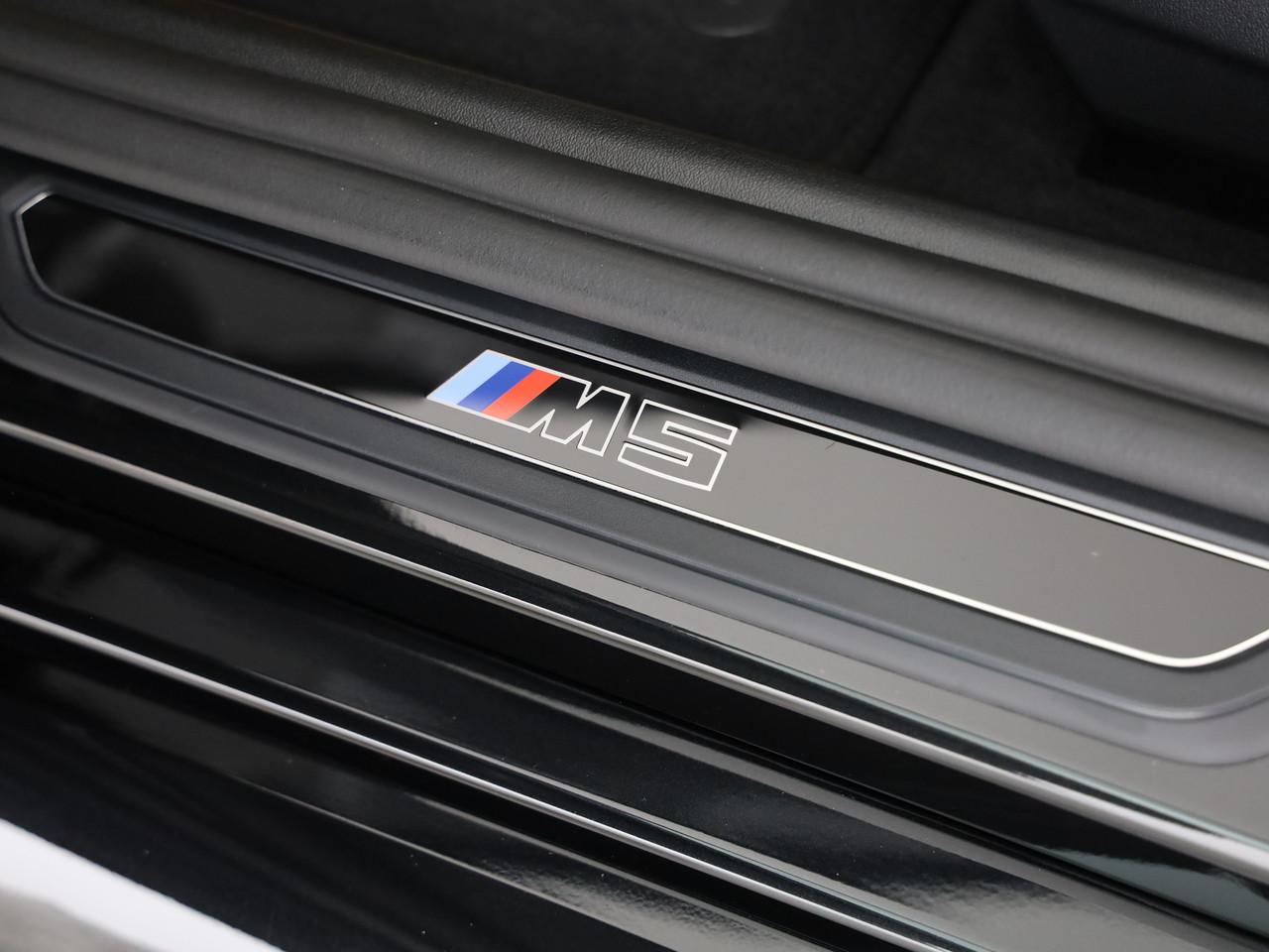 BMW M5 xDrive Touring-image-20