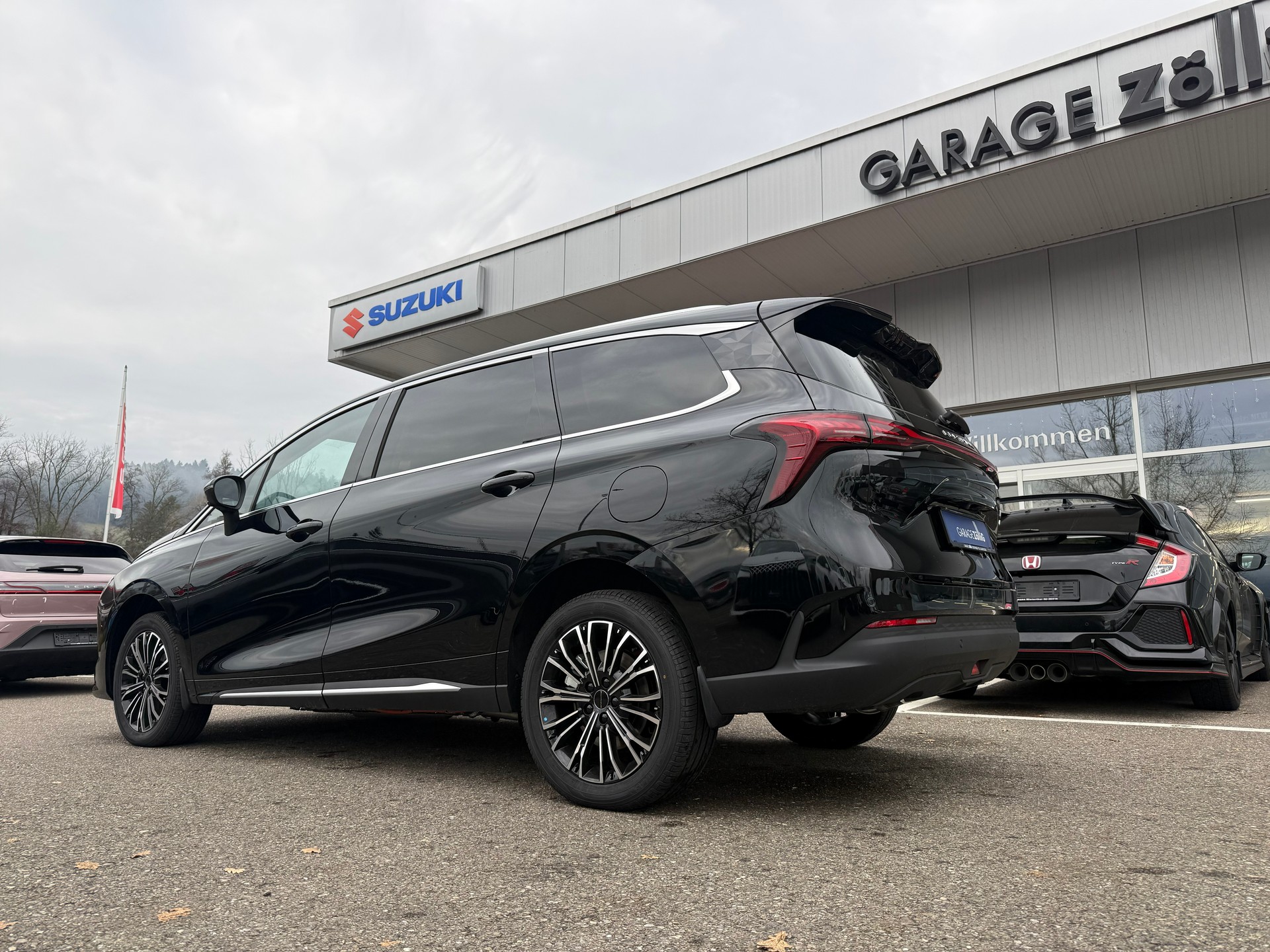 FORTHING 4 U-Tour 1.5 Turbo PHEV !! 7 Years Warranty !!-image-4
