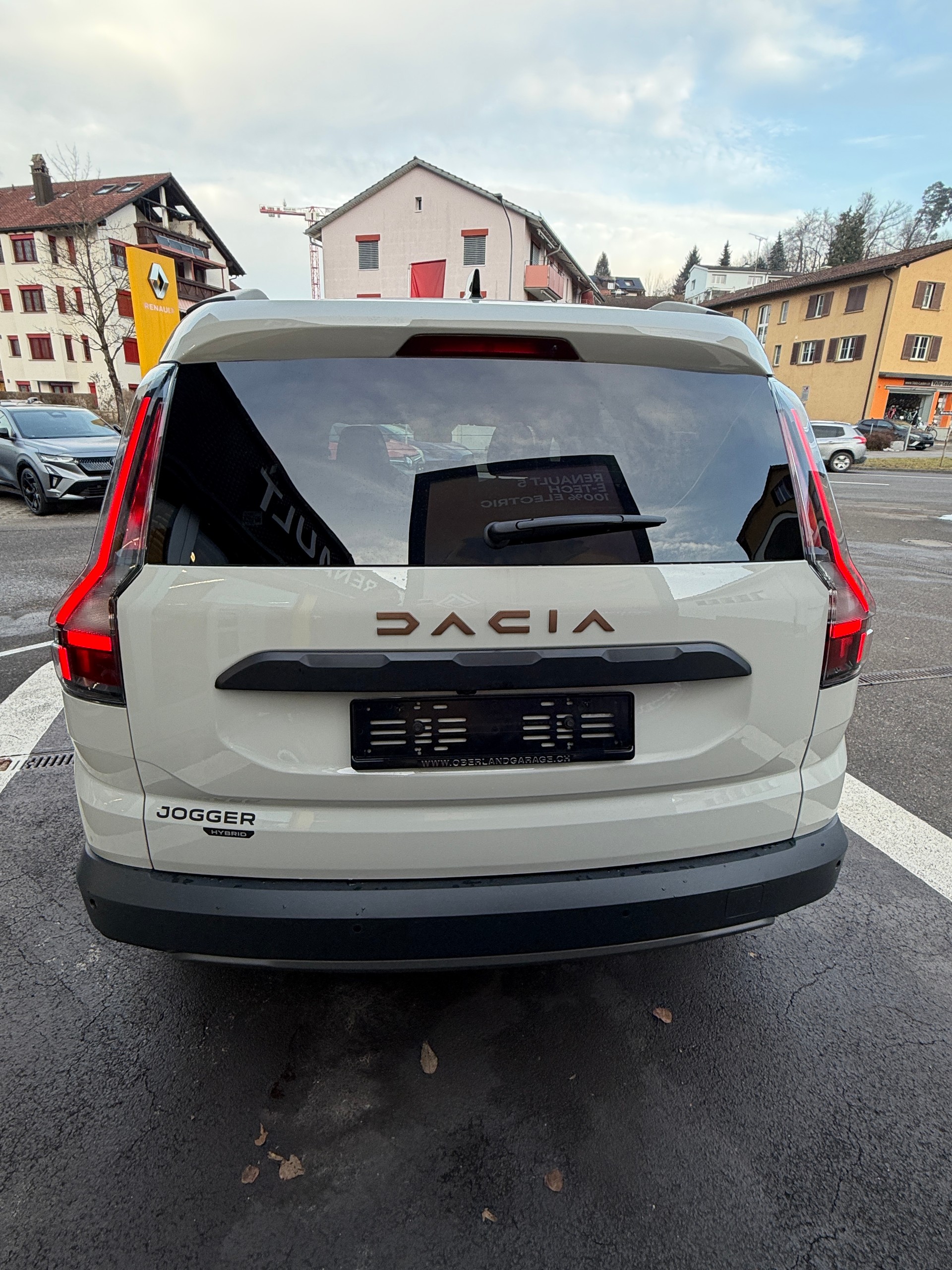 DACIA Jogger HEV 155 Extreme-showroom-element-3