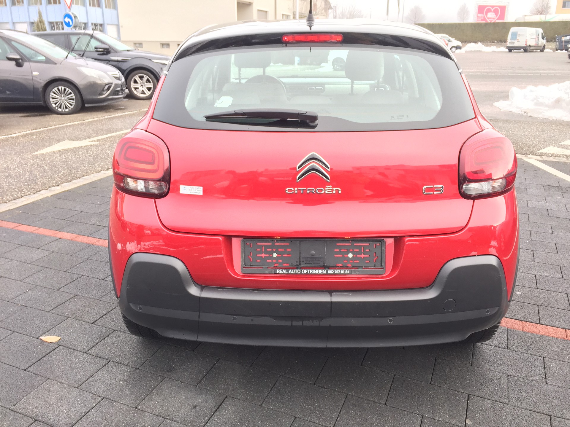 CITROEN C3 1.2i PureTech Feel-image-3