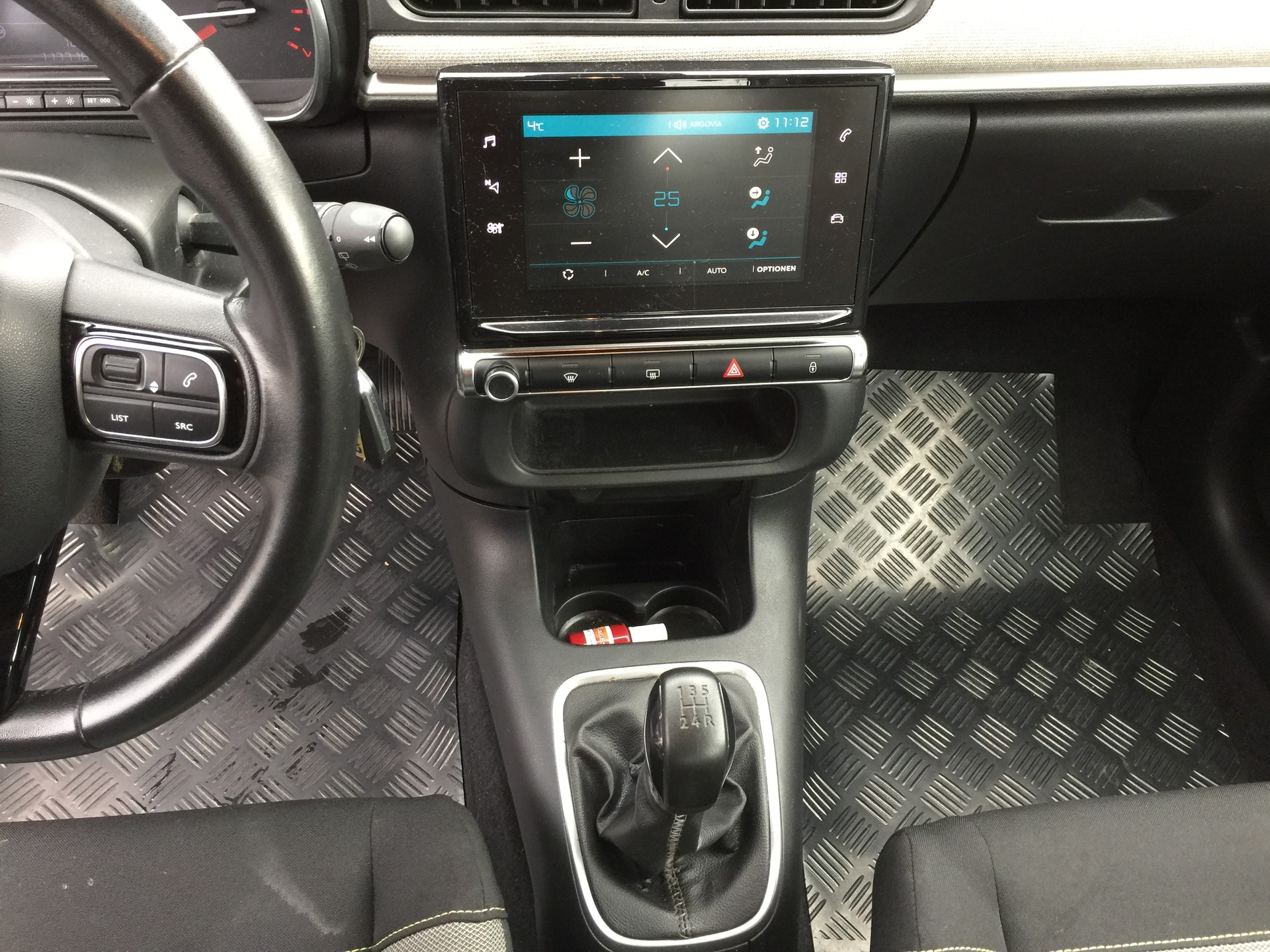 CITROEN C3 1.2i PureTech Feel-image-11
