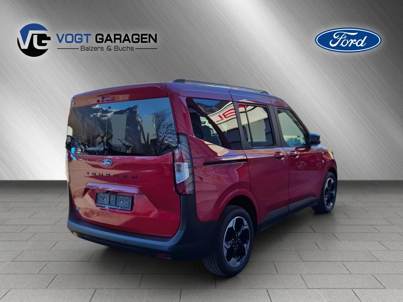 FORD E-Tourneo Courier Titanium-image-5
