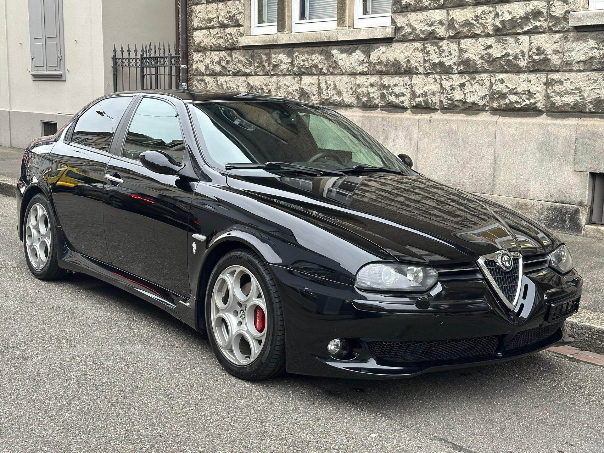 ALFA ROMEO 156 3.2 V6 GTA-showroom-element-2