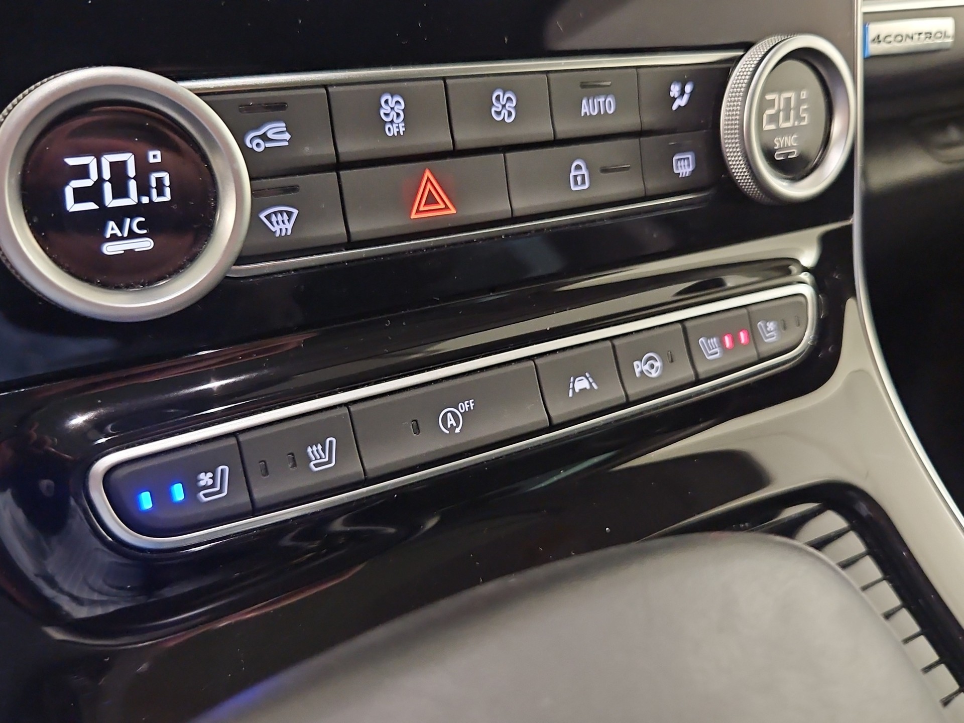 RENAULT Espace 1.8 TCe Initiale EDC 7-image-23