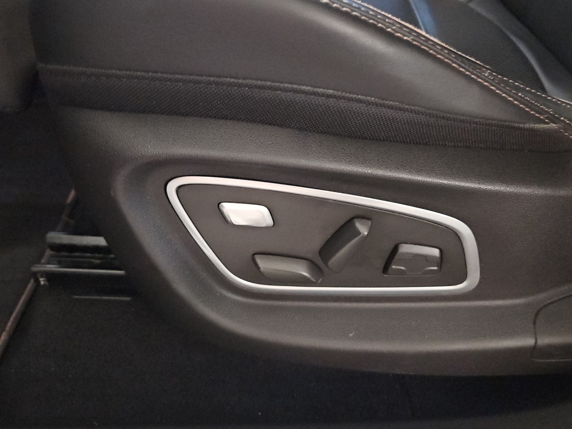 RENAULT Espace 1.8 TCe Initiale EDC 7-image-22