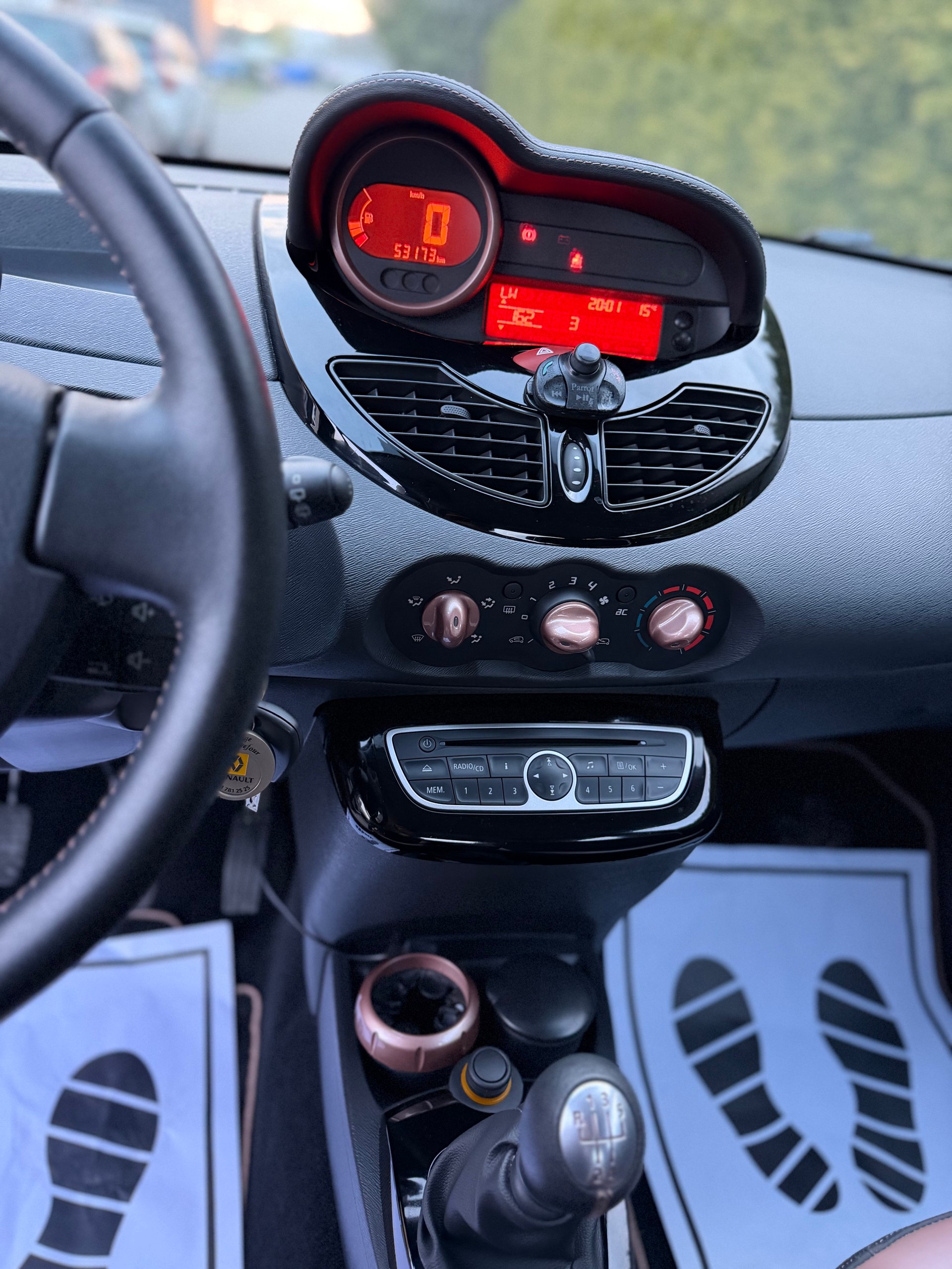 RENAULT Twingo 1.2 16V Expression-image-10