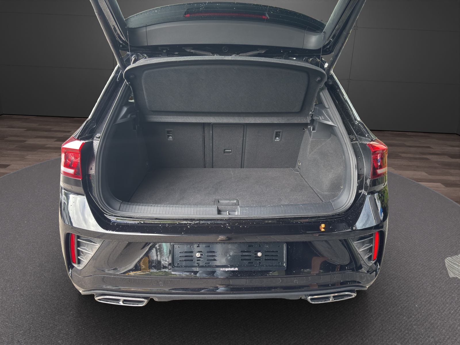 VW T-Roc 2.0 TSI R-Line DSG 4Motion-image-13