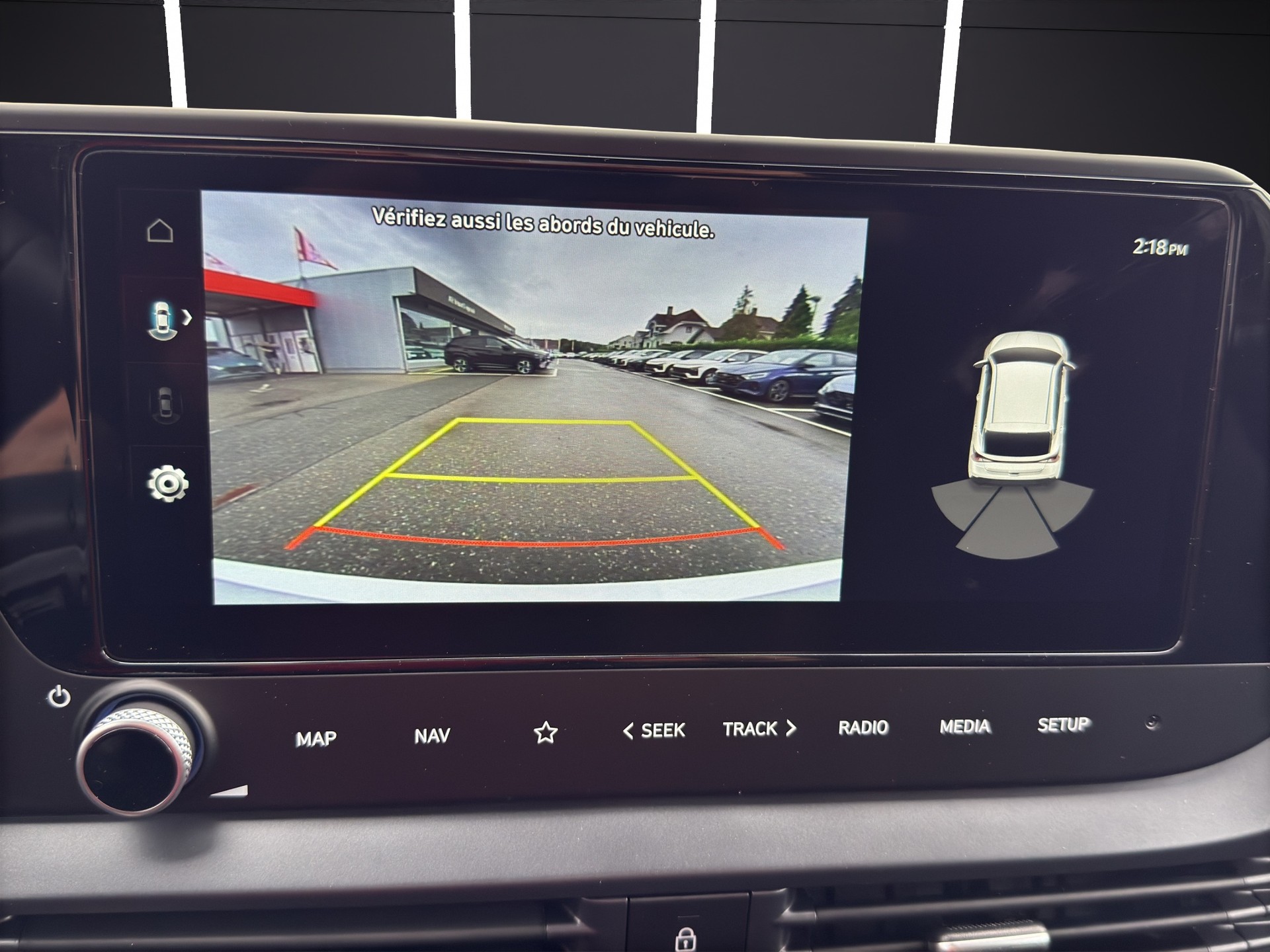 HYUNDAI i20 1.0 T-GDi Amplia DCT-image-11