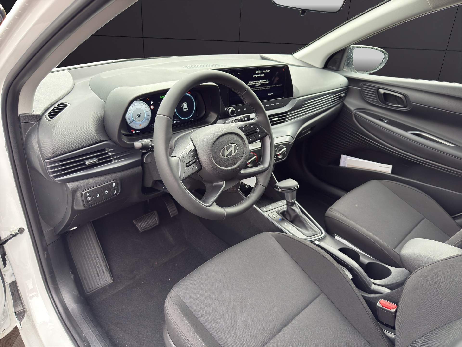 HYUNDAI i20 1.0 T-GDi Amplia DCT-image-13