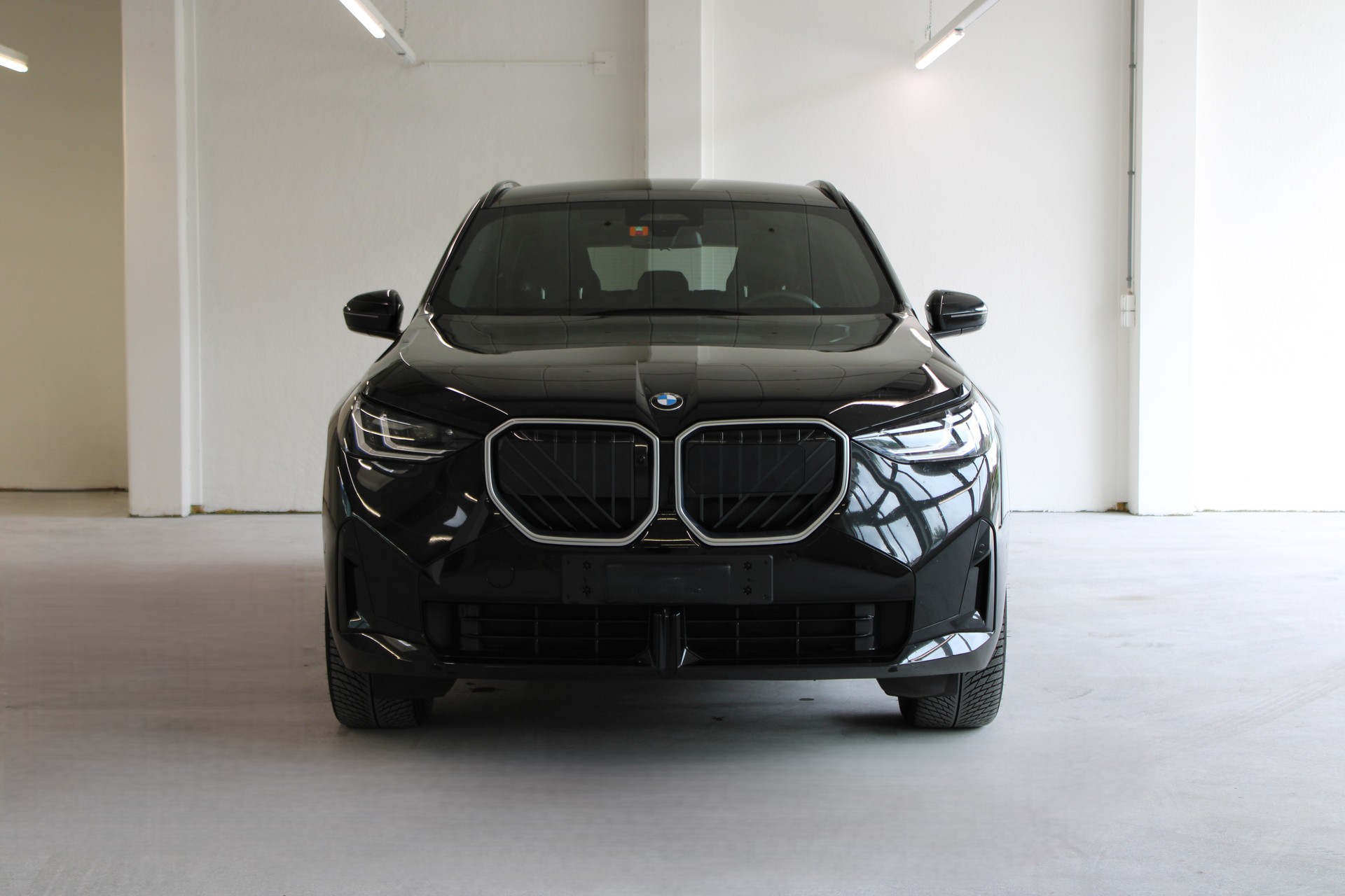 BMW X3 xDrive 48V 20d M Sport Pro-showroom-element-2