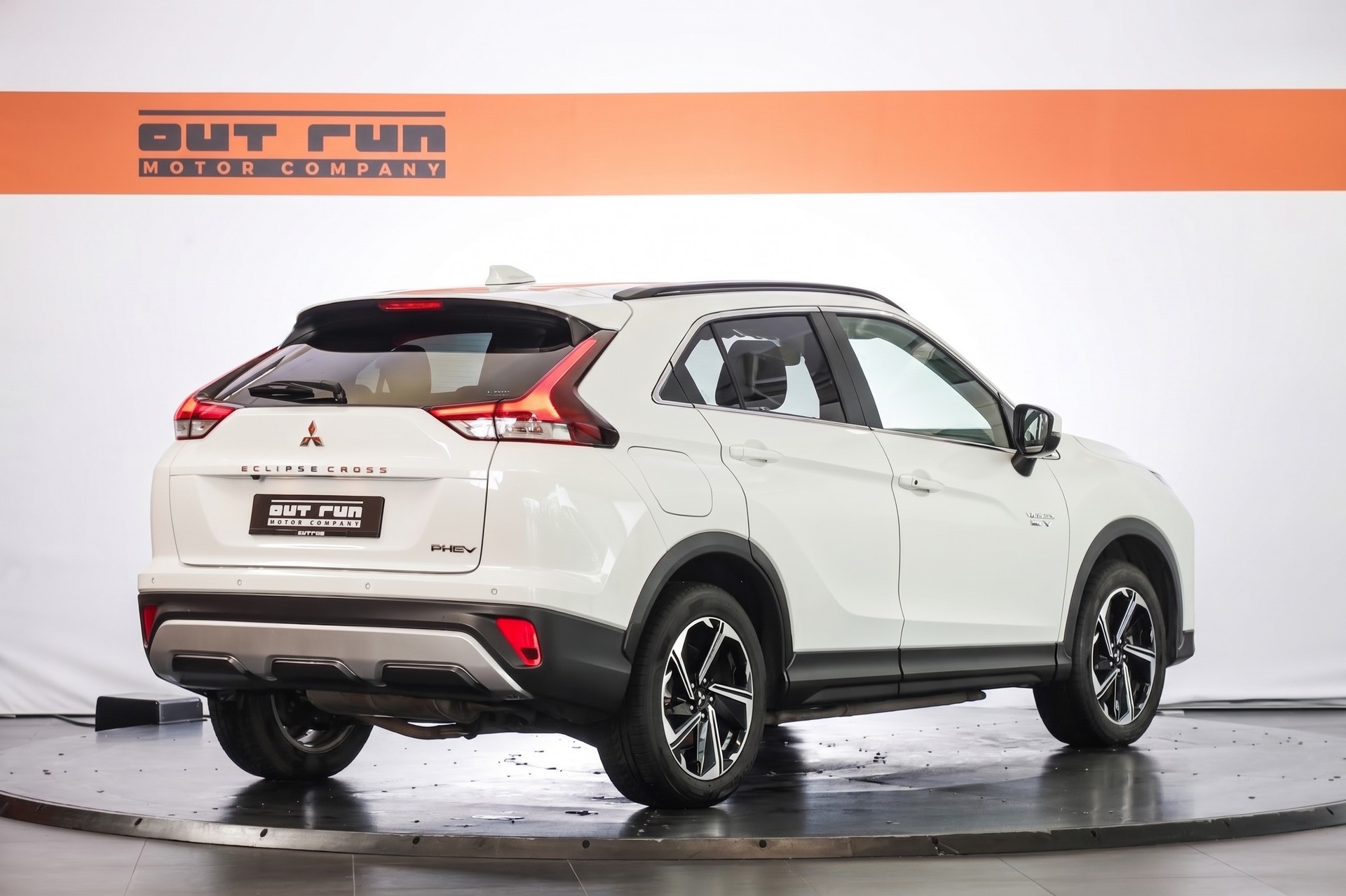 MITSUBISHI Eclipse Cross 2.4 PHEV Instyle+ 4WD-image-4