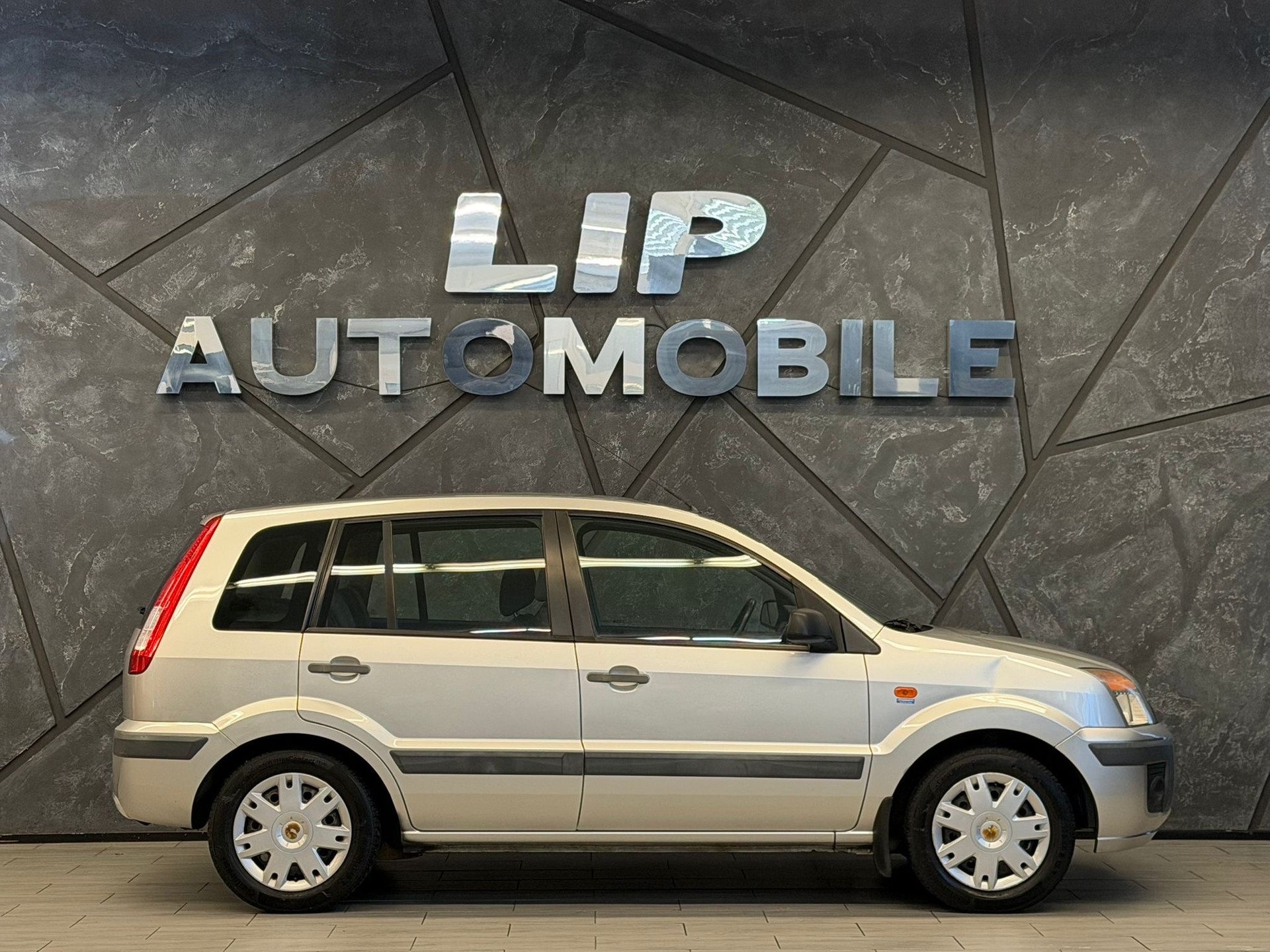 FORD Fusion 1.6 16V Trend-showroom-element-3