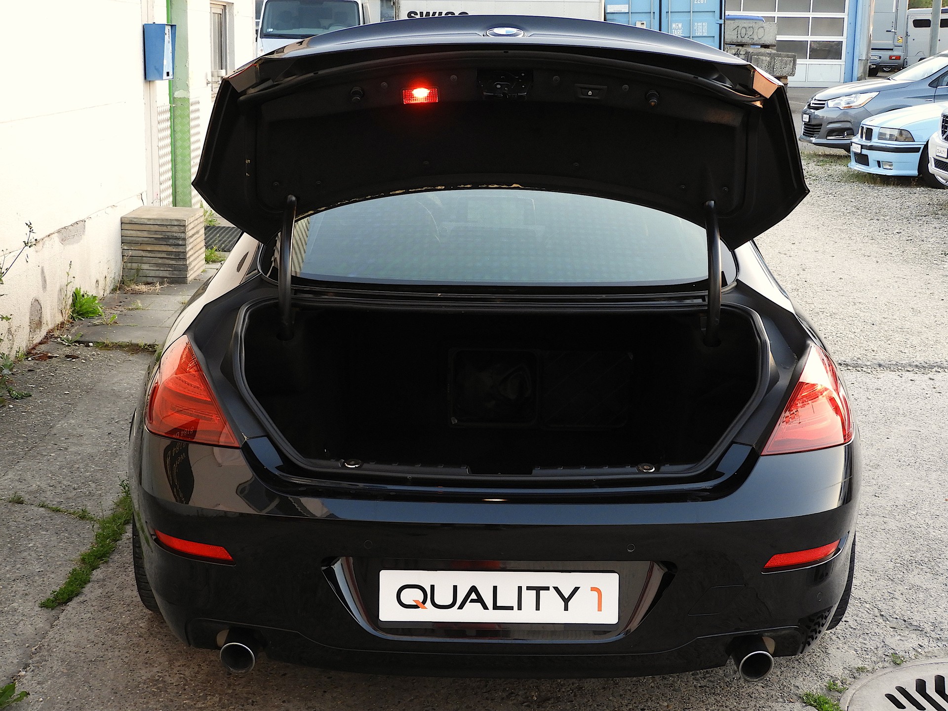 BMW 640d Coupé xDrive I CH Fahrzeug I M I Garantie inkl. I Dezent I KW I GMP R20 eingetragen-image-15