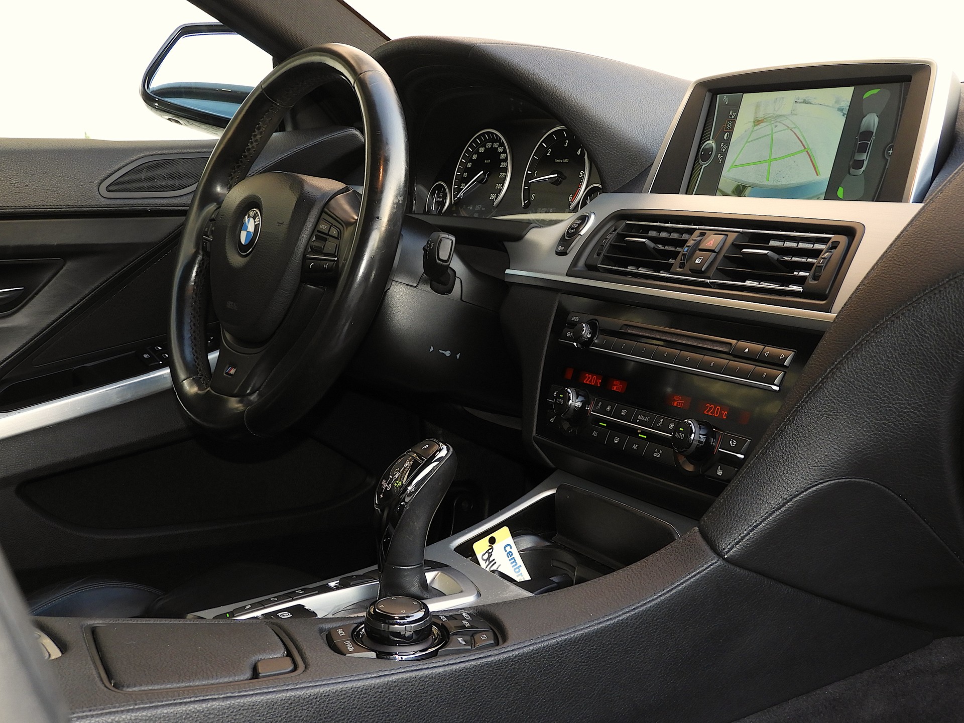 BMW 640d Coupé xDrive I CH Fahrzeug I M I Garantie inkl. I Dezent I KW I GMP R20 eingetragen-image-11