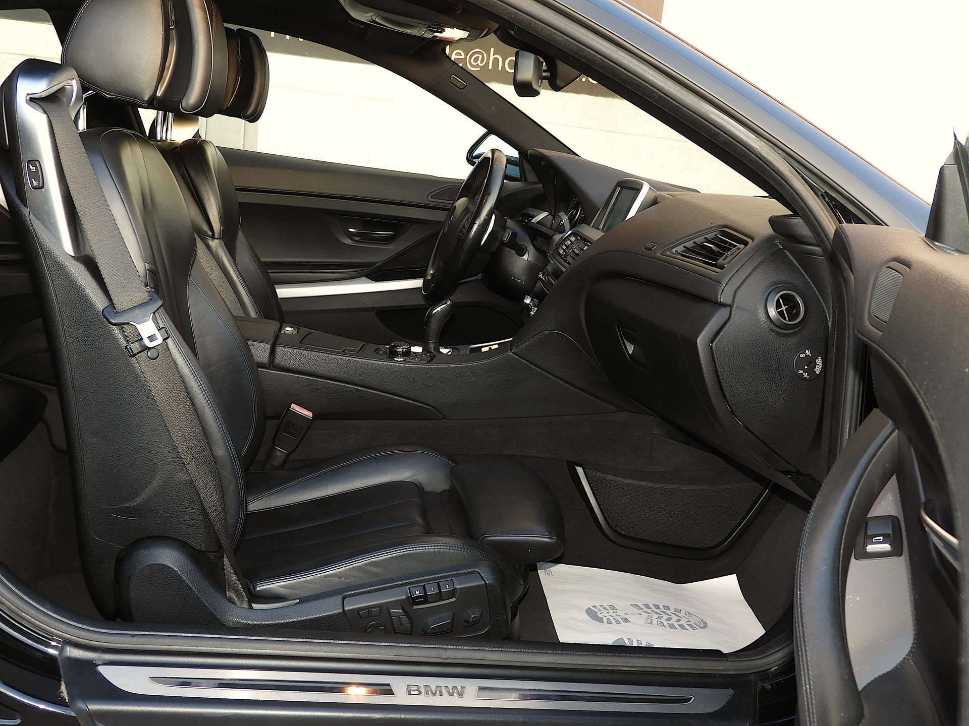 BMW 640d Coupé xDrive I CH Fahrzeug I M I Garantie inkl. I Dezent I KW I GMP R20 eingetragen-image-9