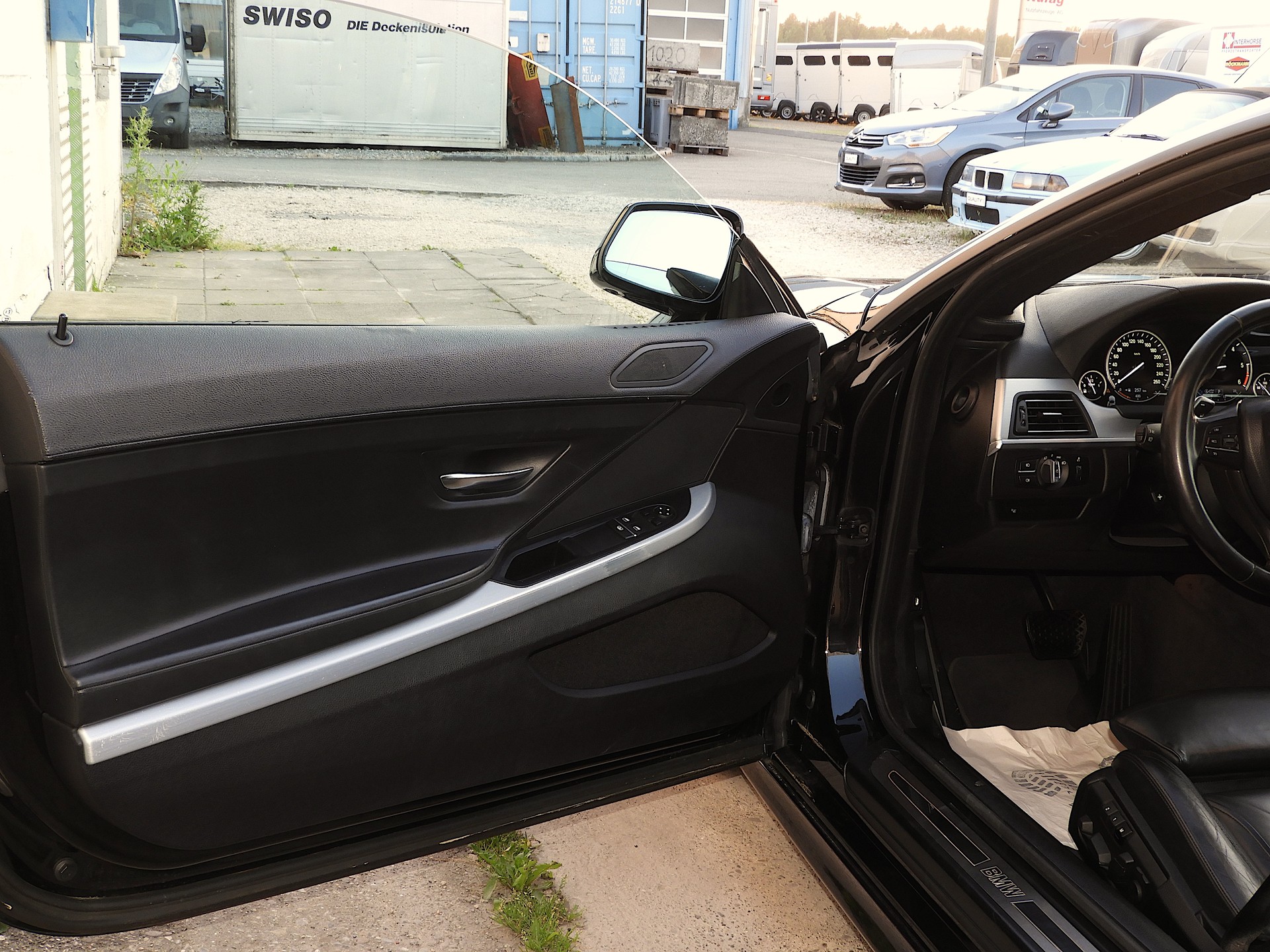 BMW 640d Coupé xDrive I CH Fahrzeug I M I Garantie inkl. I Dezent I KW I GMP R20 eingetragen-image-6