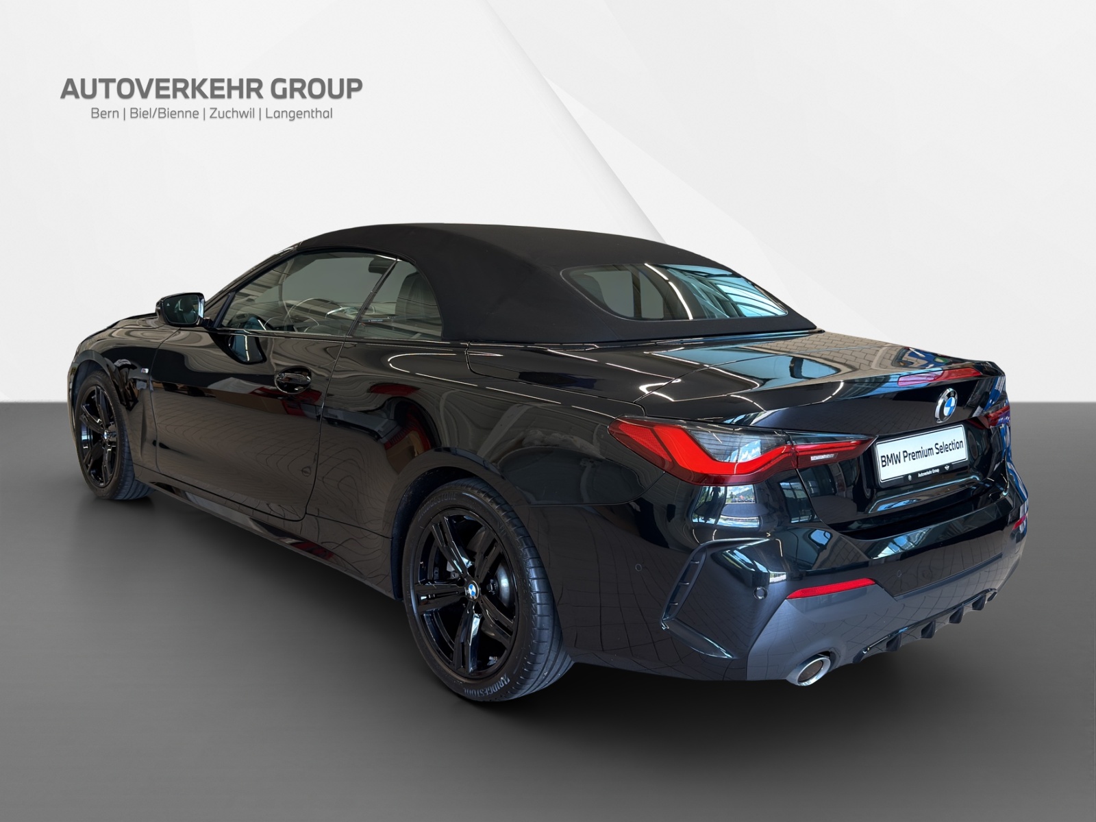 BMW 430i xDrive Cabriolet M Sport-showroom-element-3