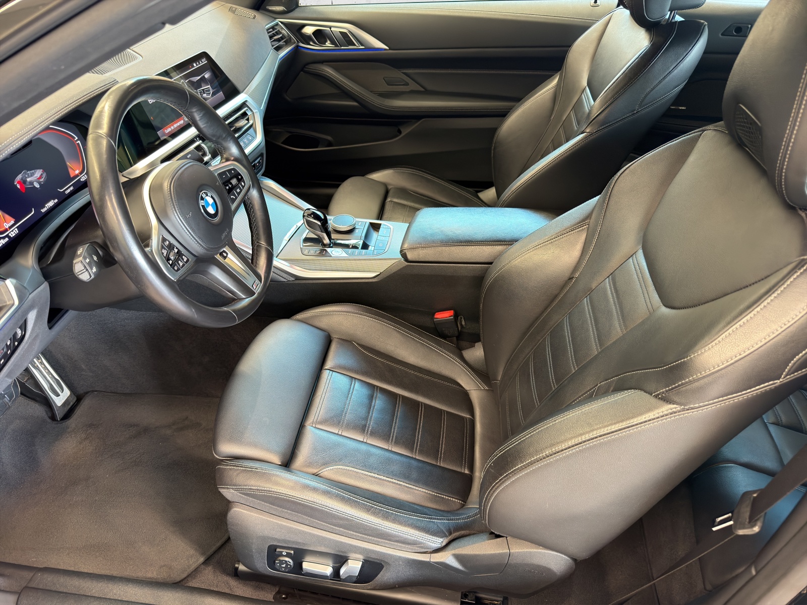 BMW 430i xDrive Cabriolet M Sport-image-9