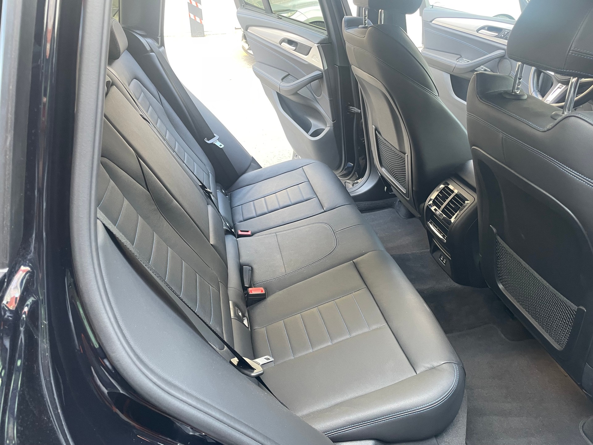 BMW X3 xDrive 48V 20d M Sport-image-14