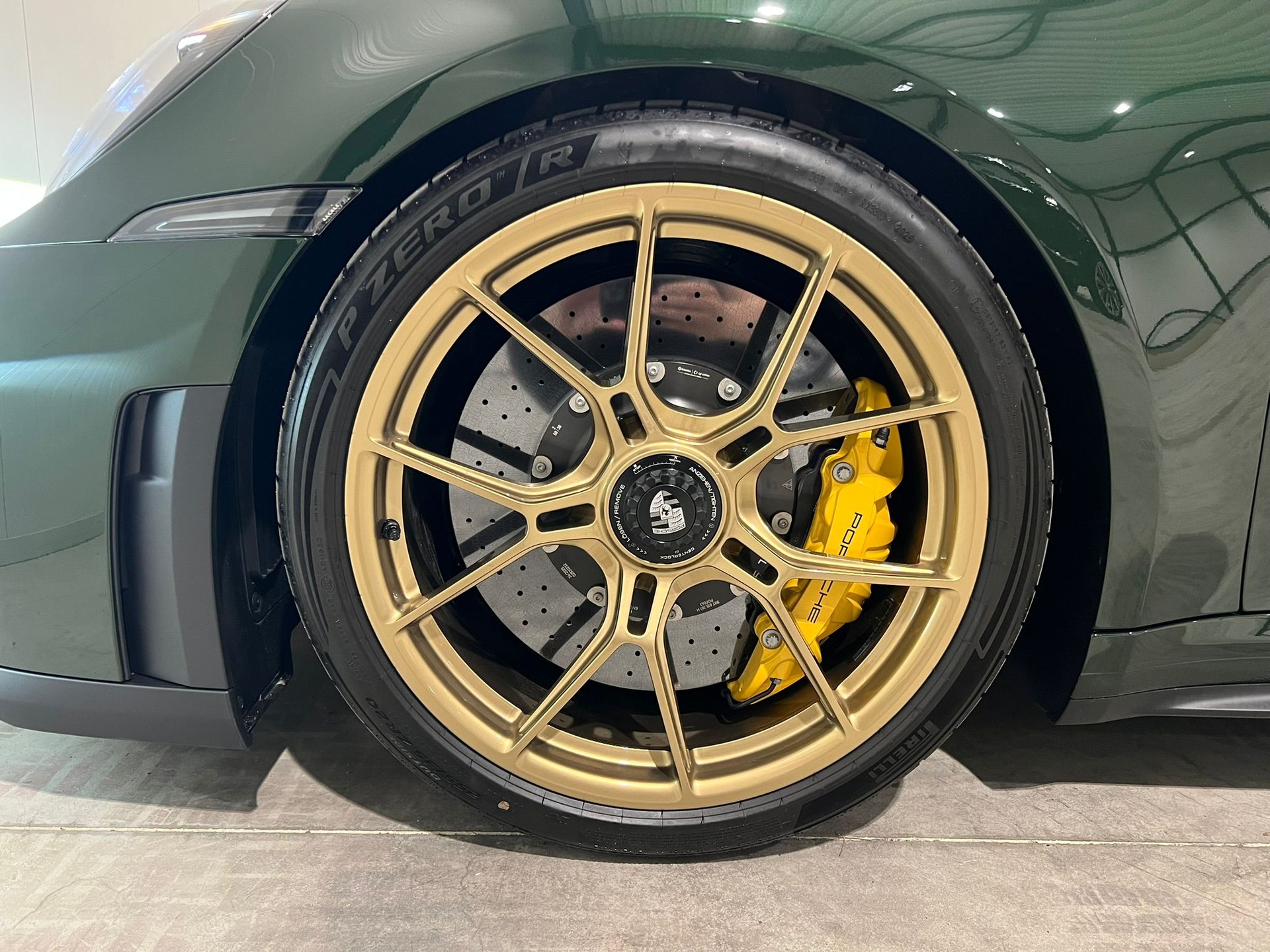 PORSCHE 911 Carrera GT3 PDK Touring-image-14
