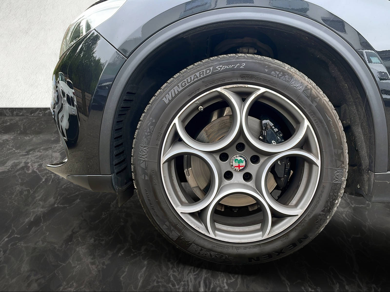 ALFA ROMEO Stelvio 2.2 JTDM Executive Q4 Automatic-image-8