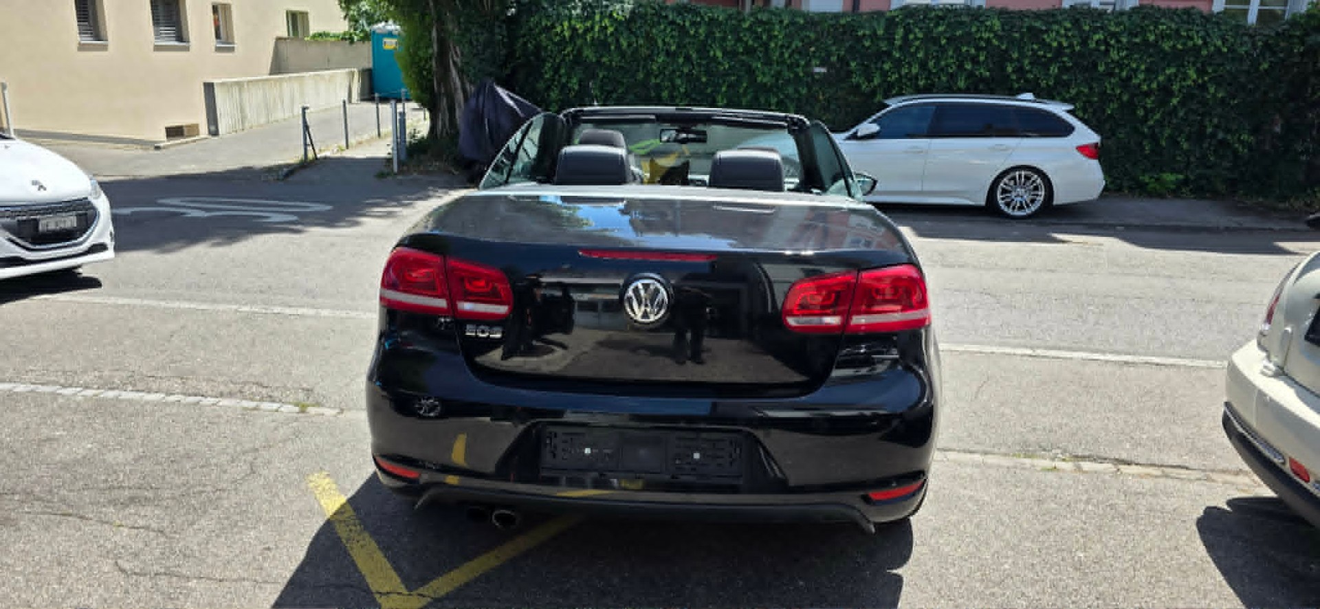 VW Eos 2.0 TSI-showroom-element-3