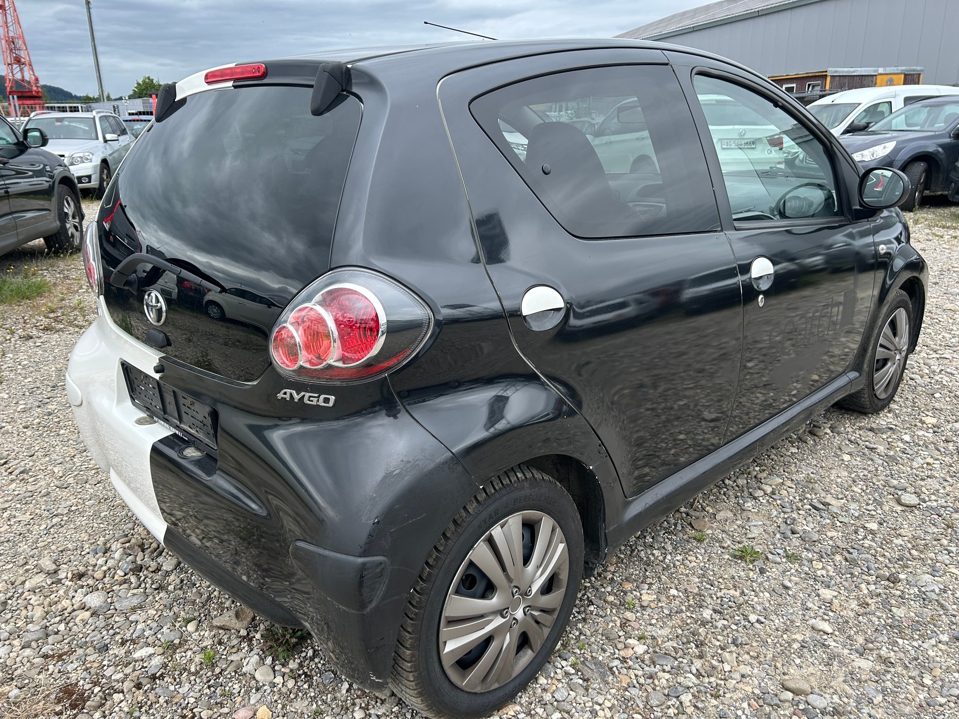 TOYOTA Aygo 1.0 VVT-i Terra-image-3