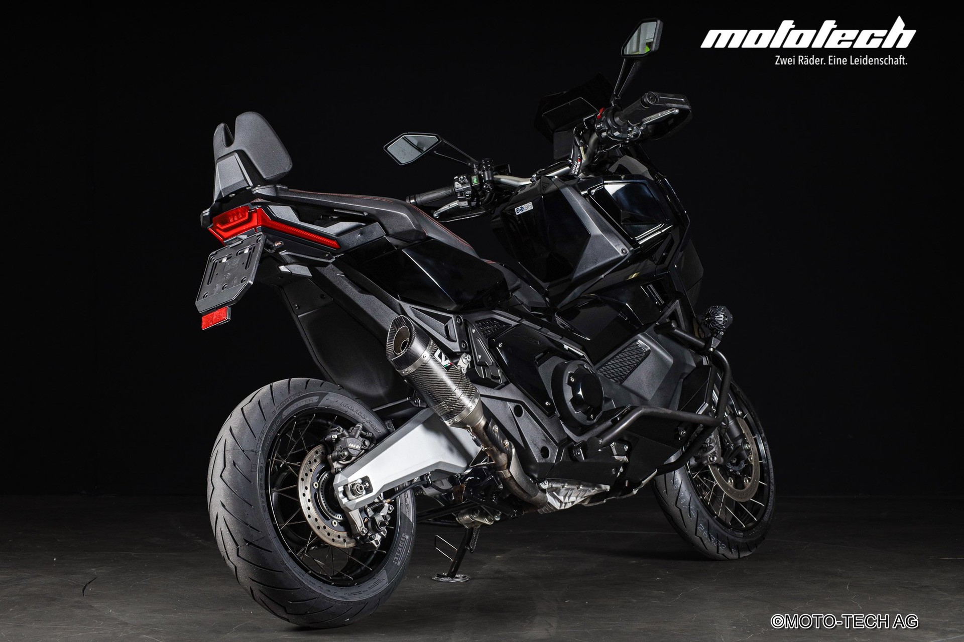 HONDA X-ADV 750 (35kW) LEO VINCE-image-2