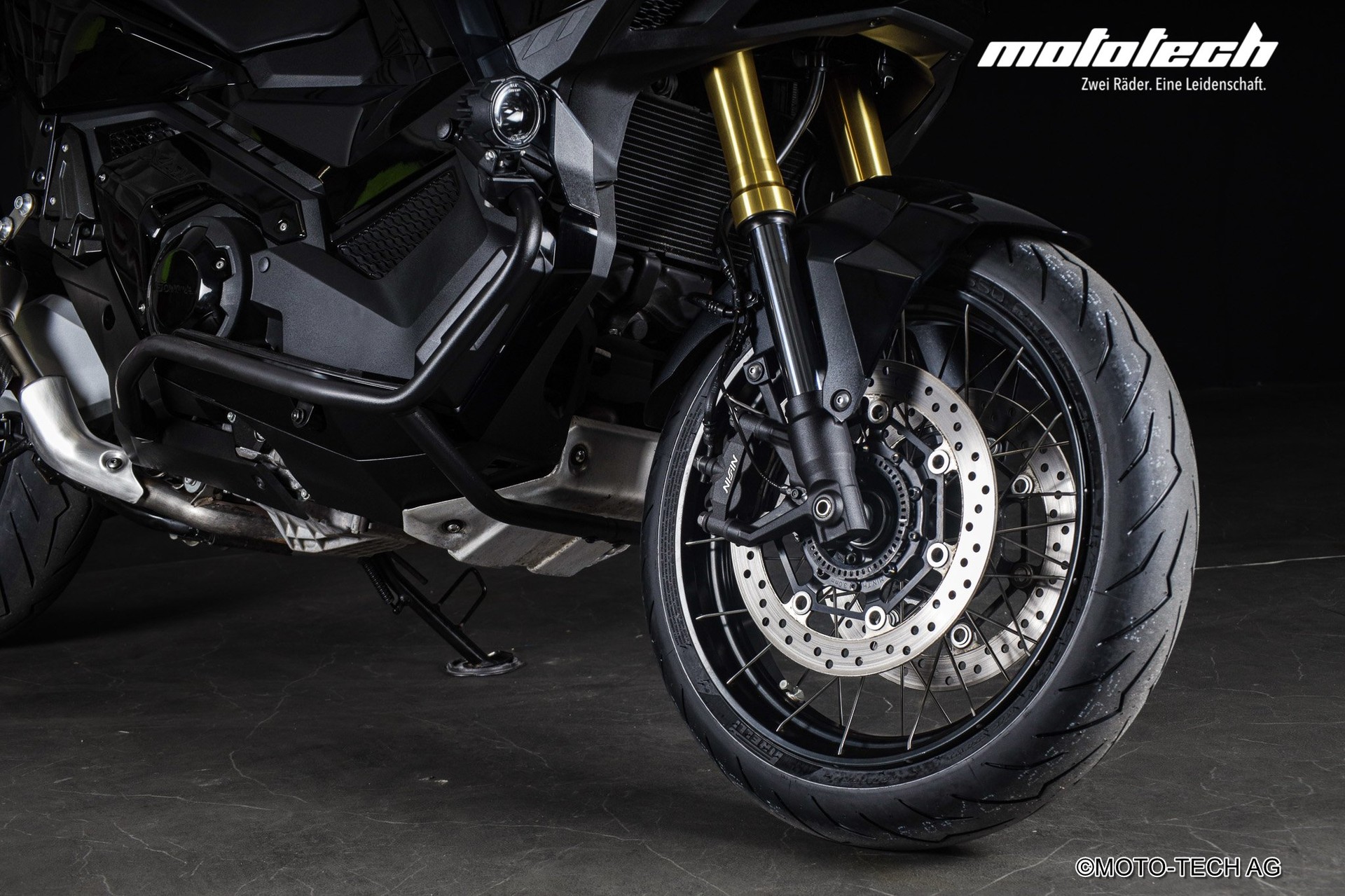 HONDA X-ADV 750 (35kW) LEO VINCE-image-6