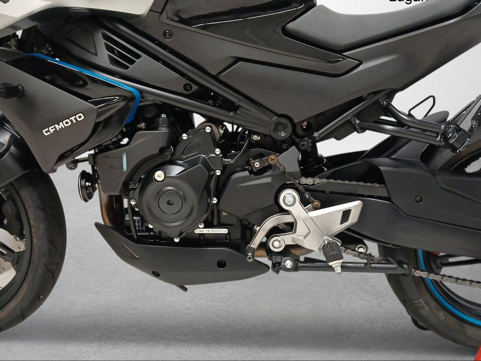 CF MOTO 450 NK-image-7