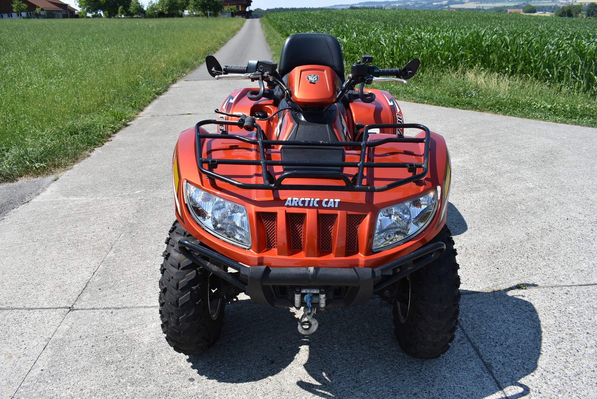 ARCTIC CAT 700i TRV 4x4-image-1