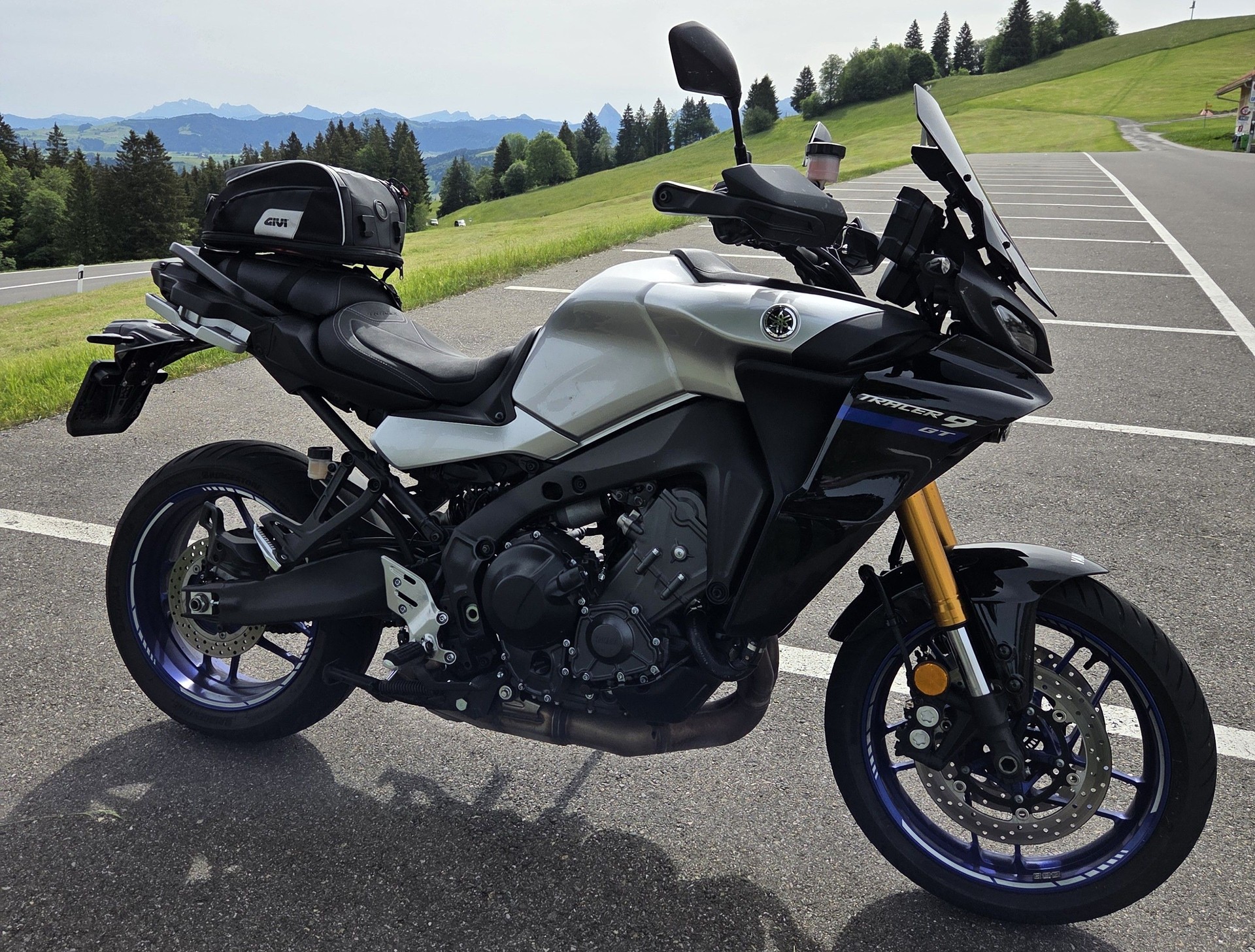 YAMAHA Tracer 9 GT-image-0