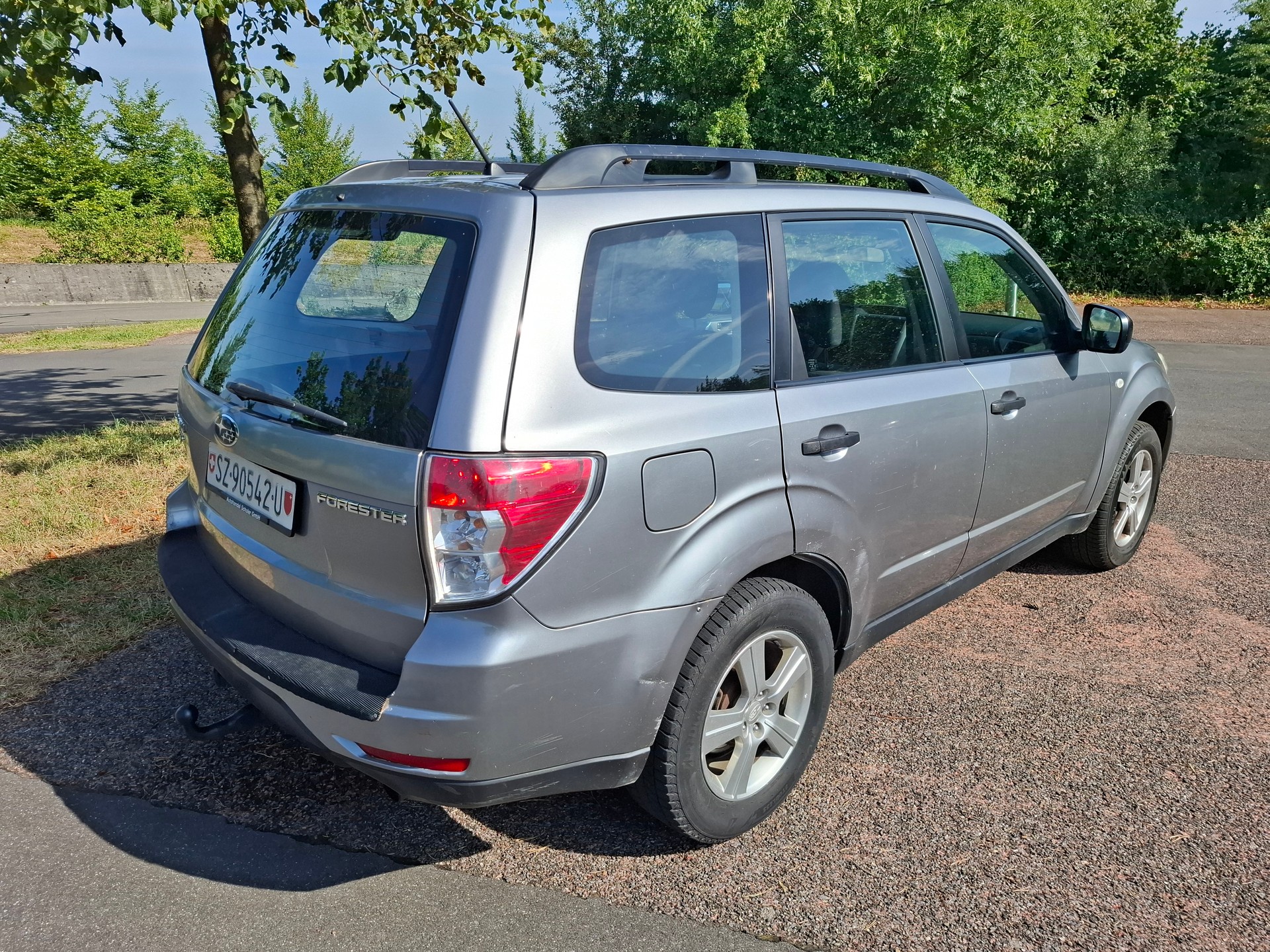 SUBARU Forester 2.0X Swiss-image-5