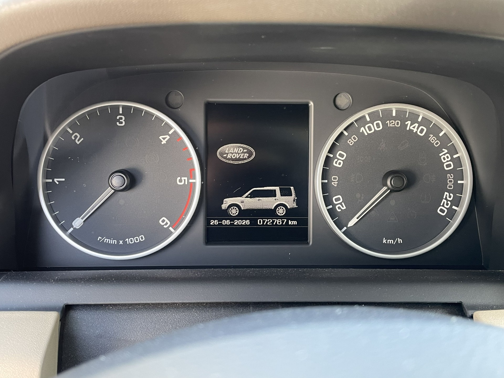 LAND ROVER 3.0 SDV6 256 HSE-image-6