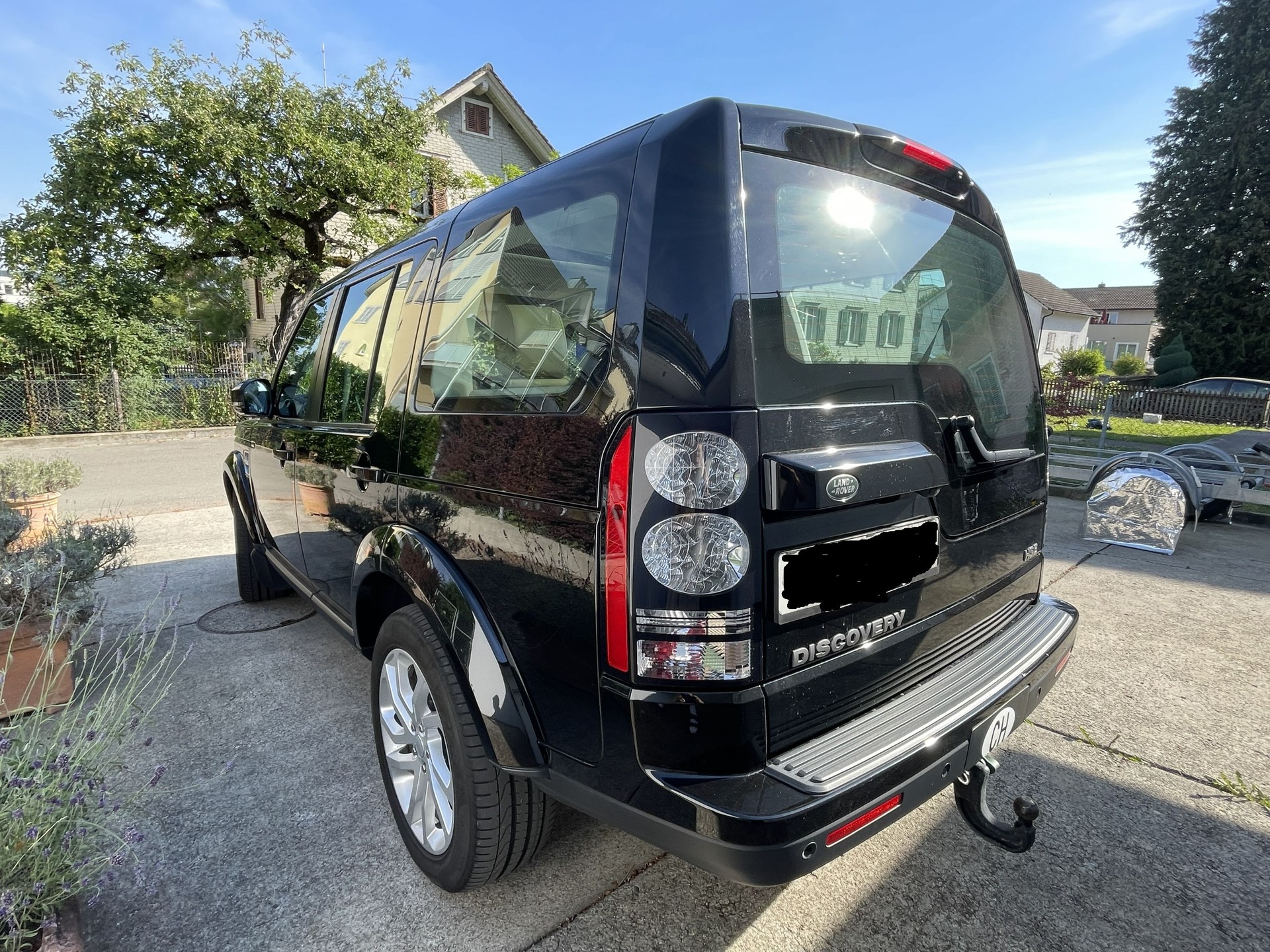 LAND ROVER 3.0 SDV6 256 HSE-image-2