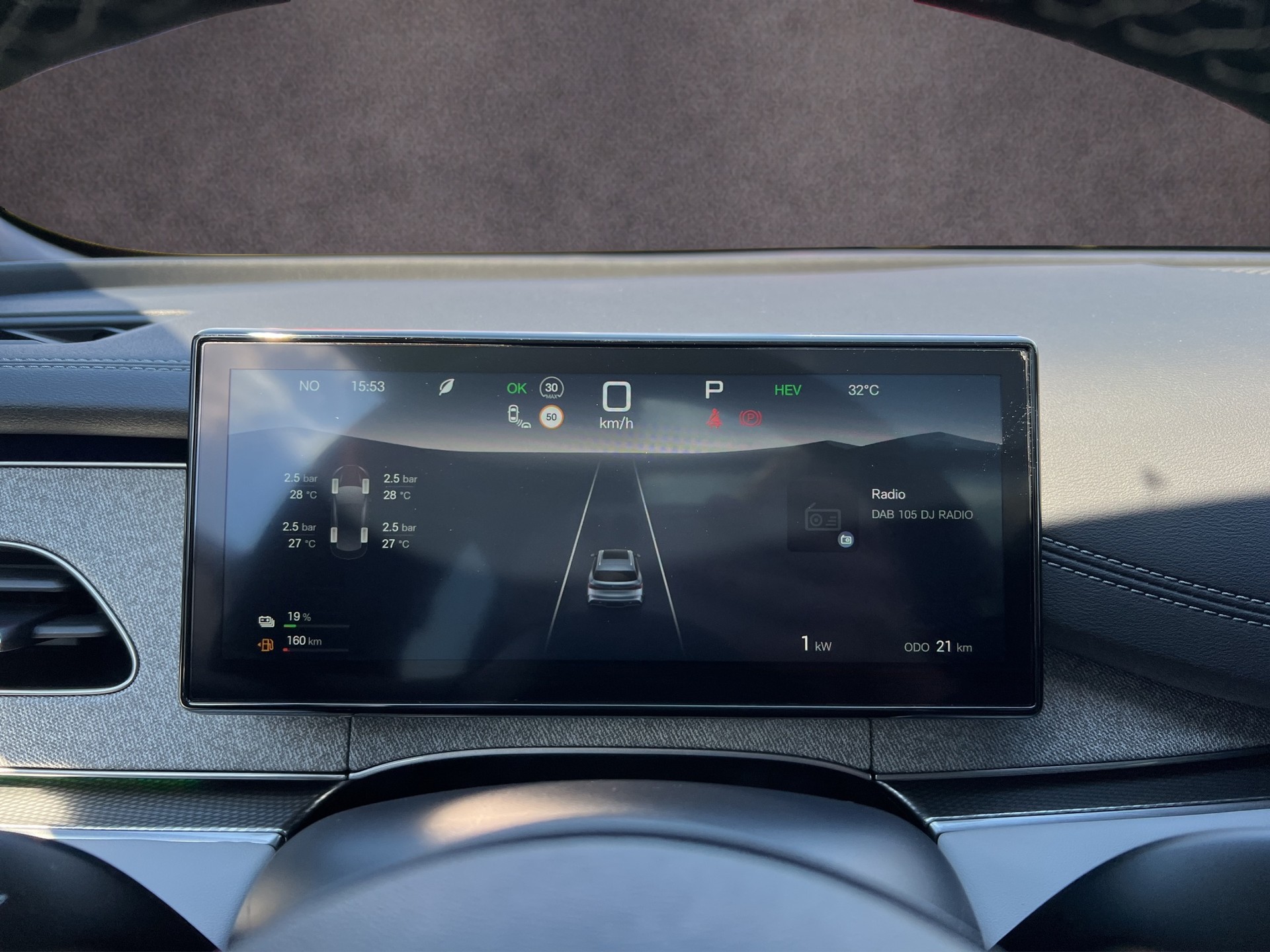 BYD Seal 6 DM-i Touring Comfort-image-13