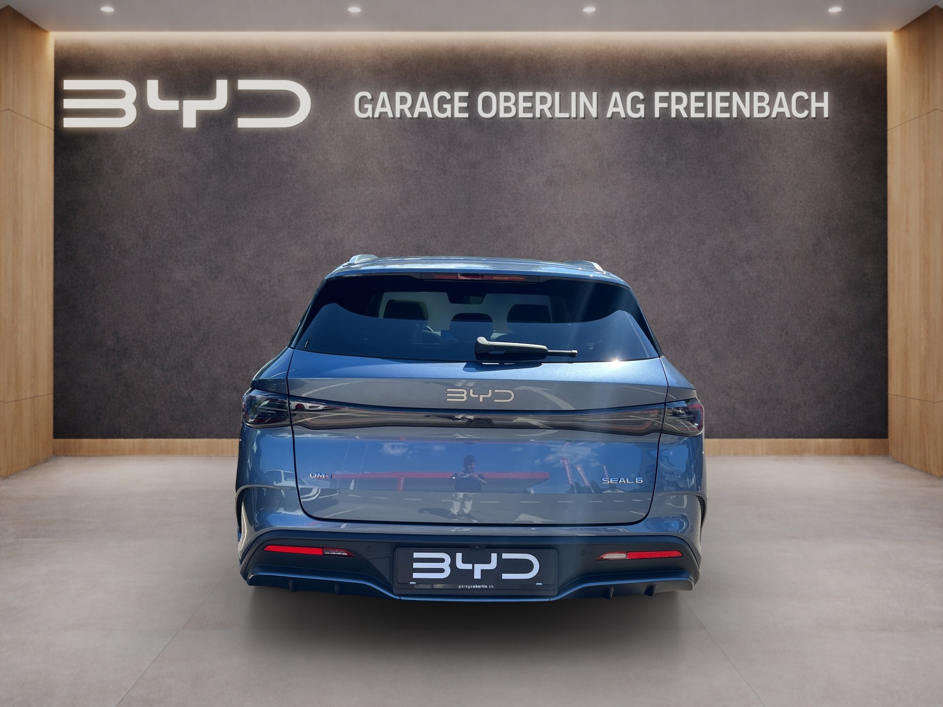 BYD Seal 6 DM-i Touring Comfort-showroom-element-3