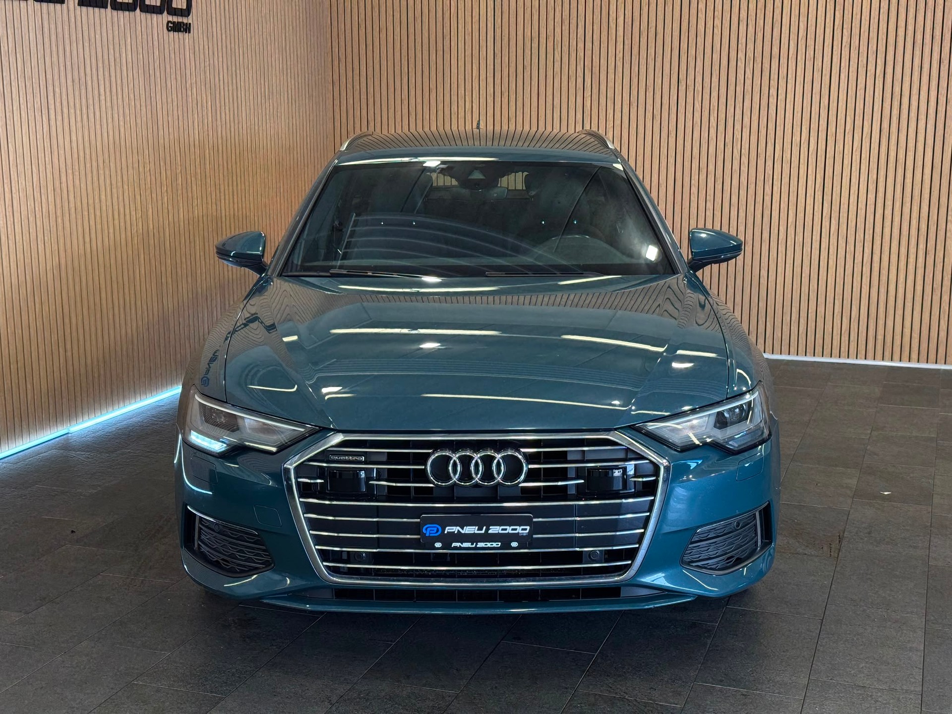 AUDI A6 Avant 40 TDI Design quattro S-tronic-showroom-element-1