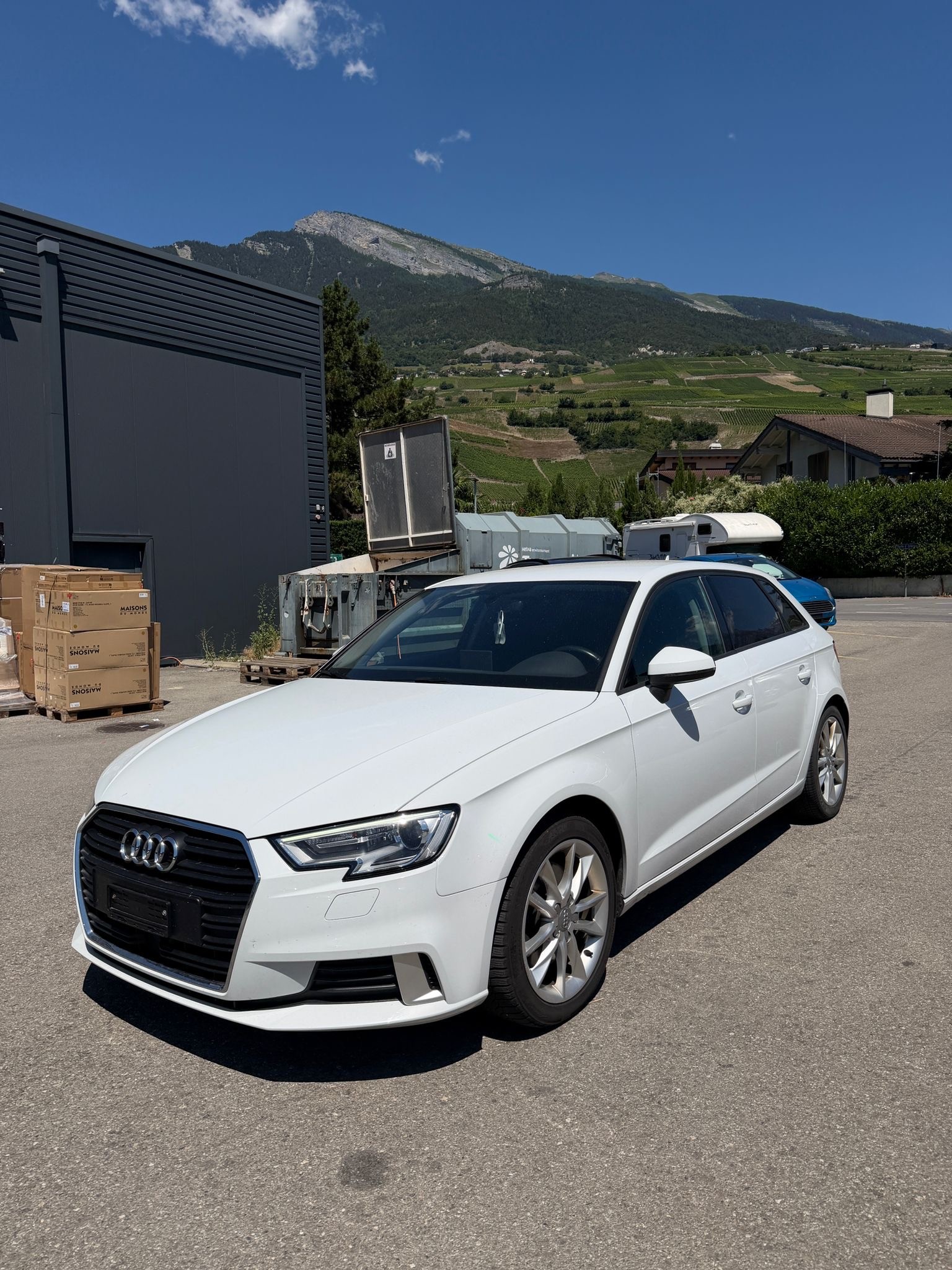 AUDI A3 Sportback 2.0 TDI S-tronic quattro-image-1